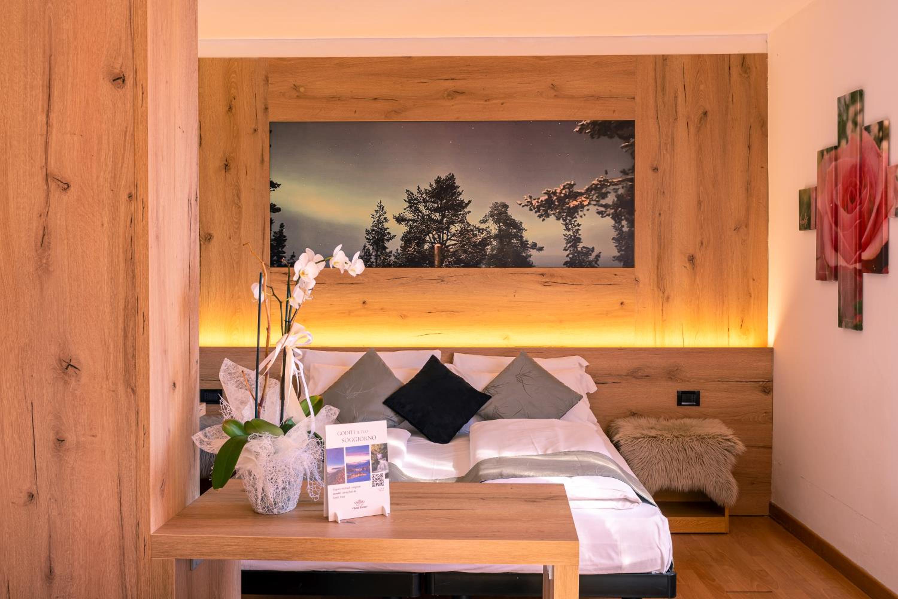 Quadruple Room - Photo 1