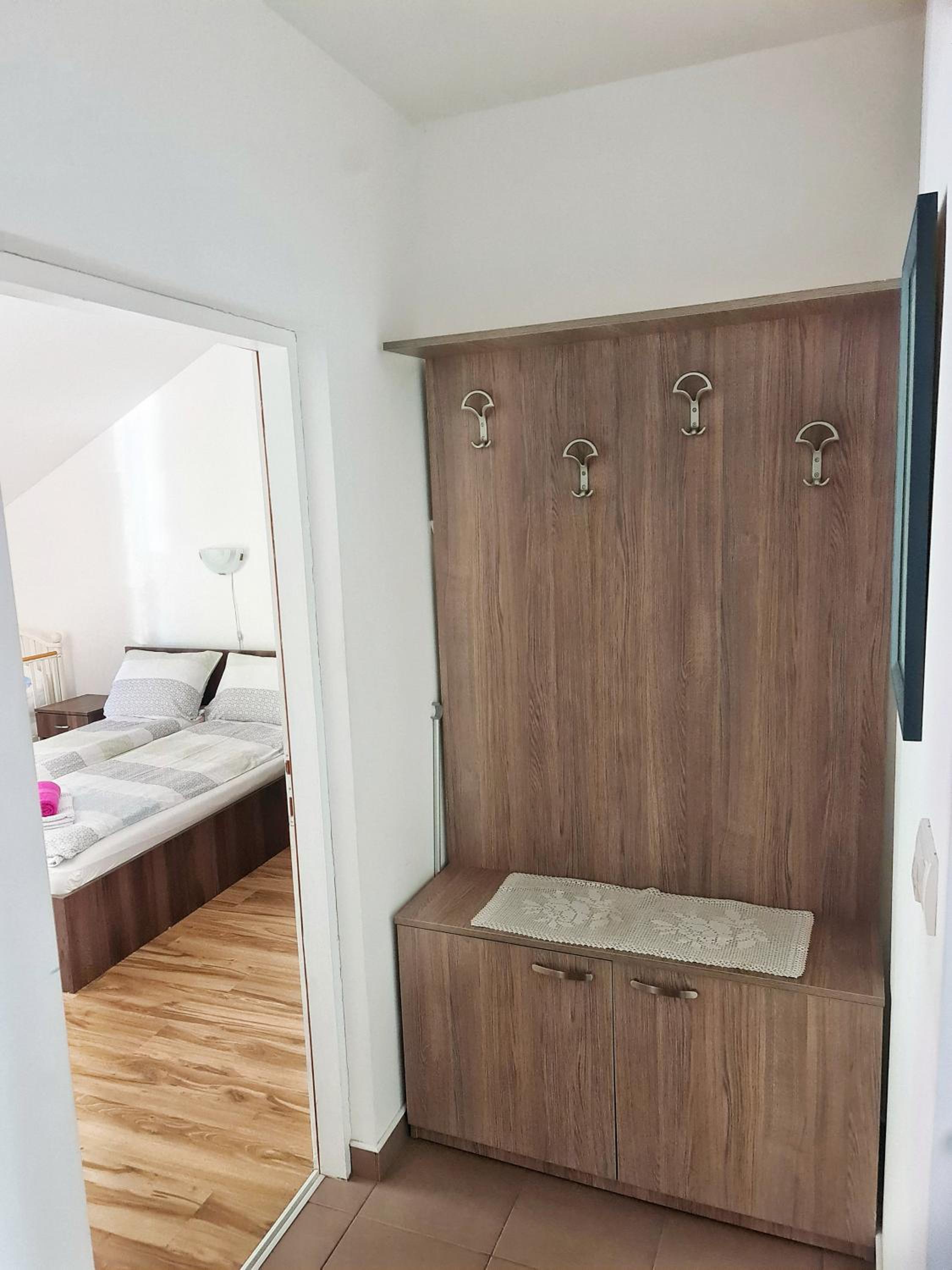 One-Bedroom Apartment with Terrace photo 1