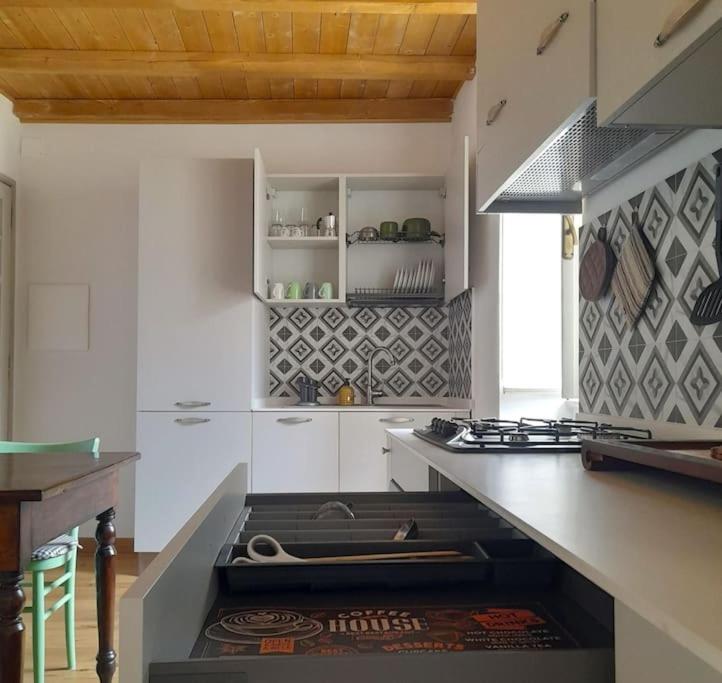 Apartment with City View photo 3