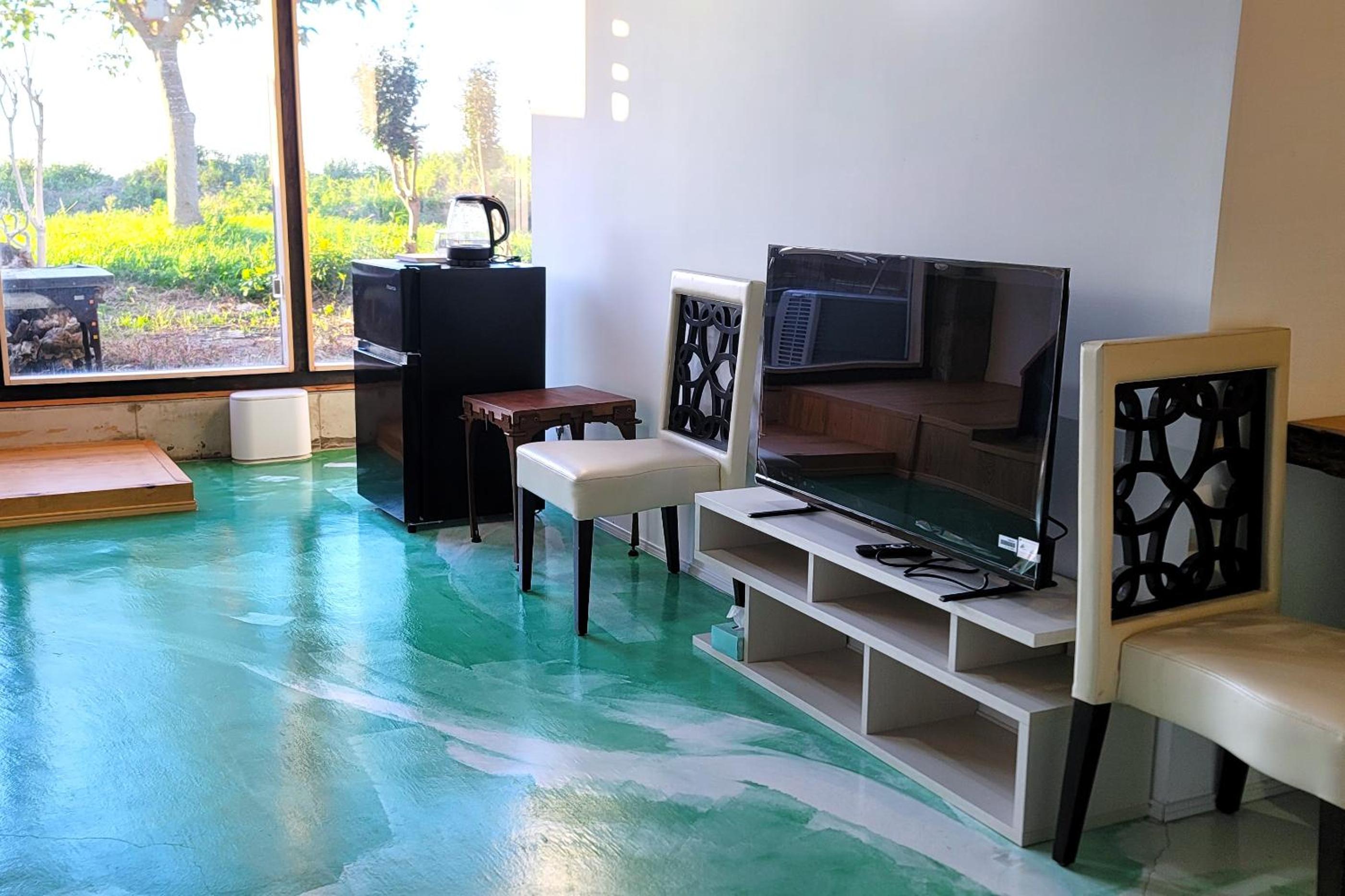 Family Room with Sea View