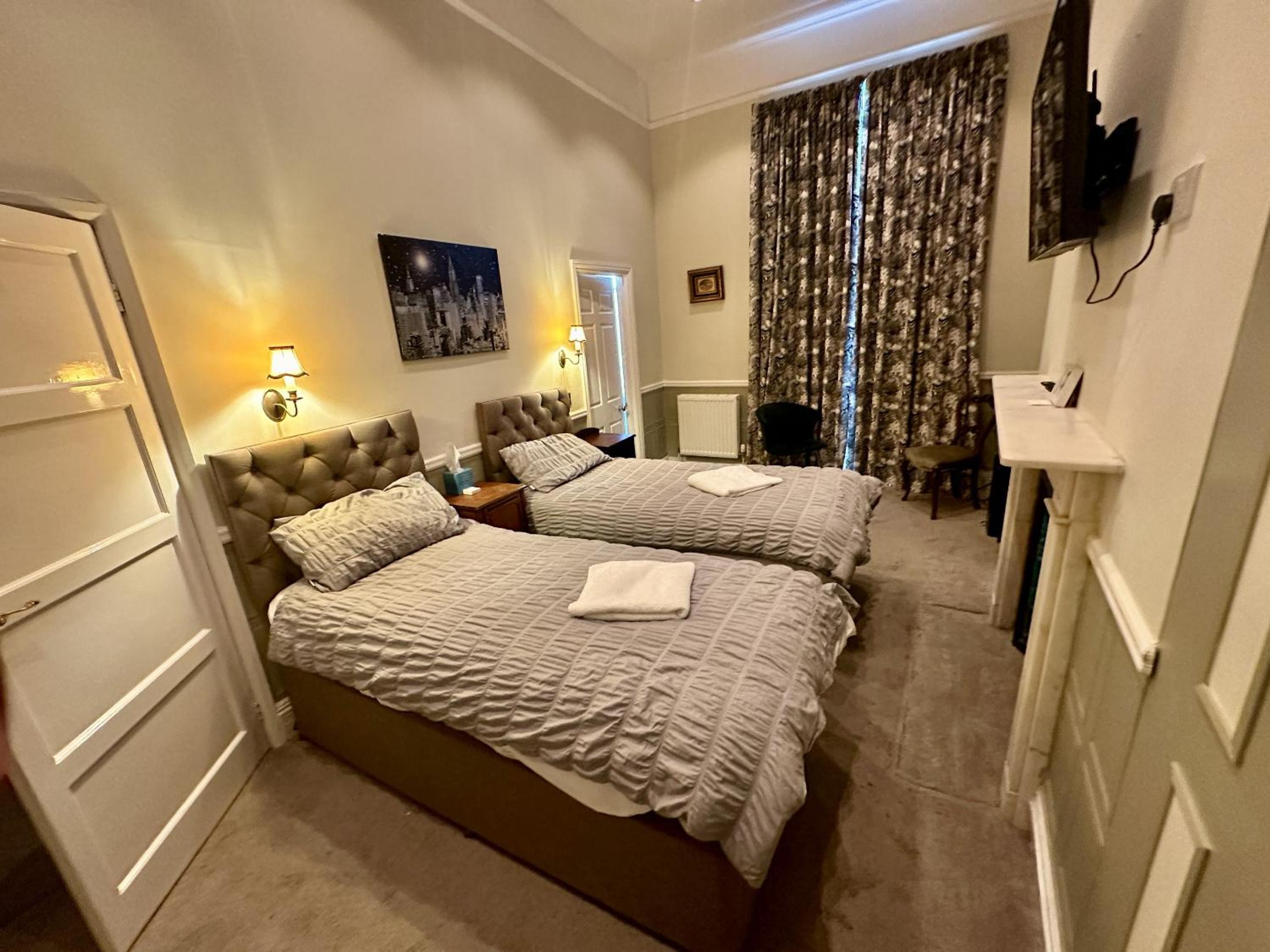 Double or Twin Room with Private Bathroom
