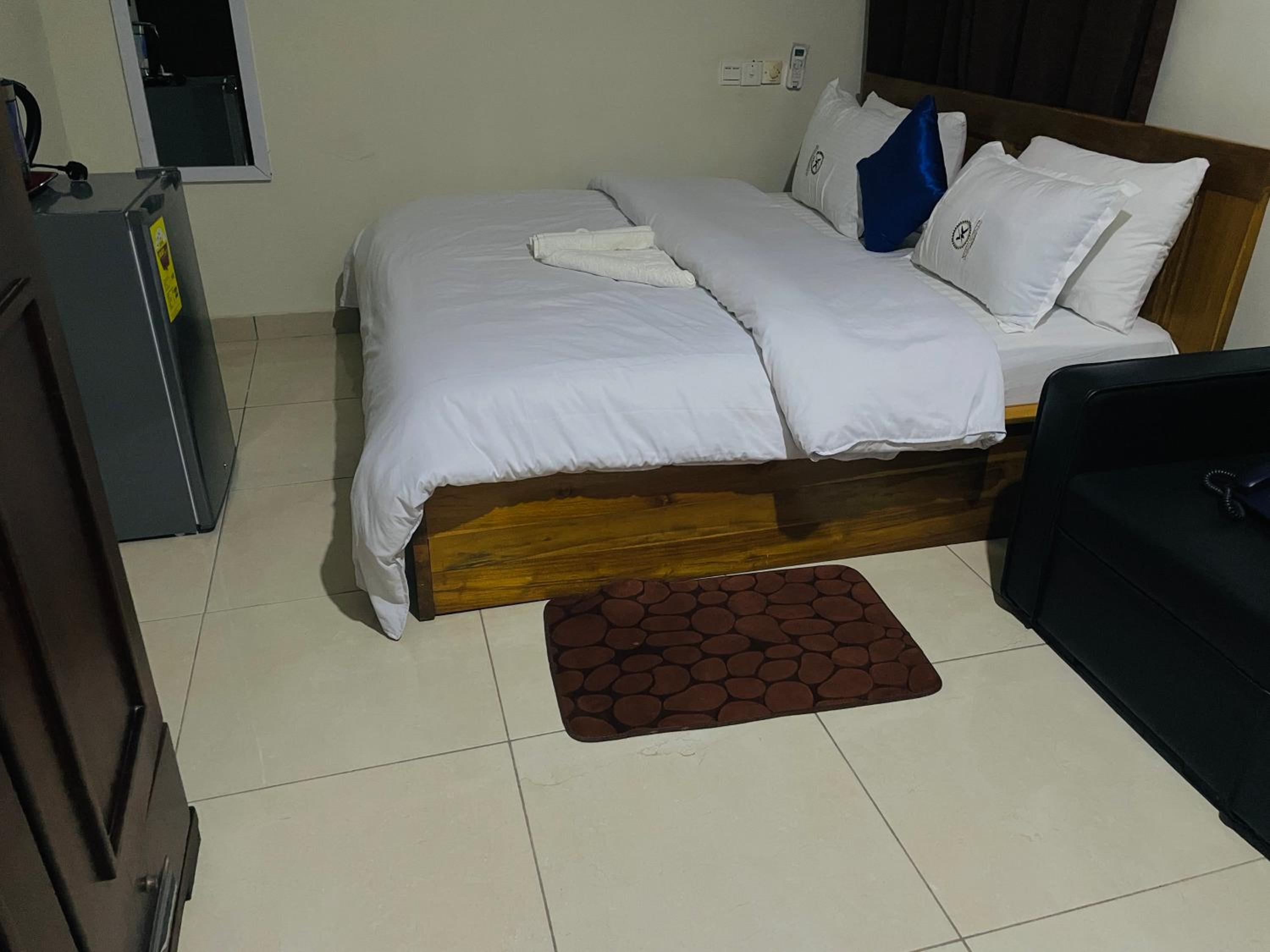 Deluxe Family Room photo 2