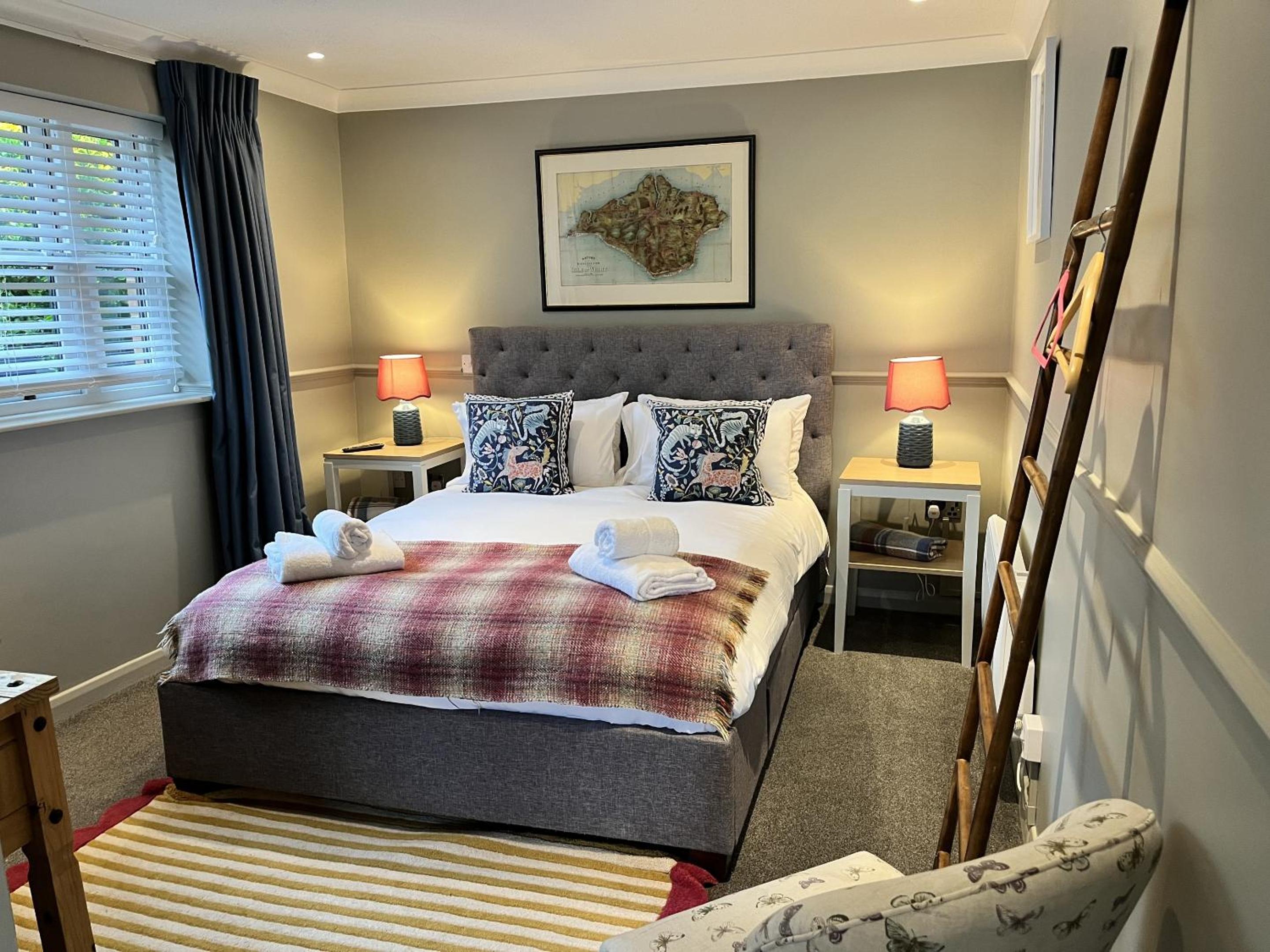 Double Room with Private Bathroom - Photo 4