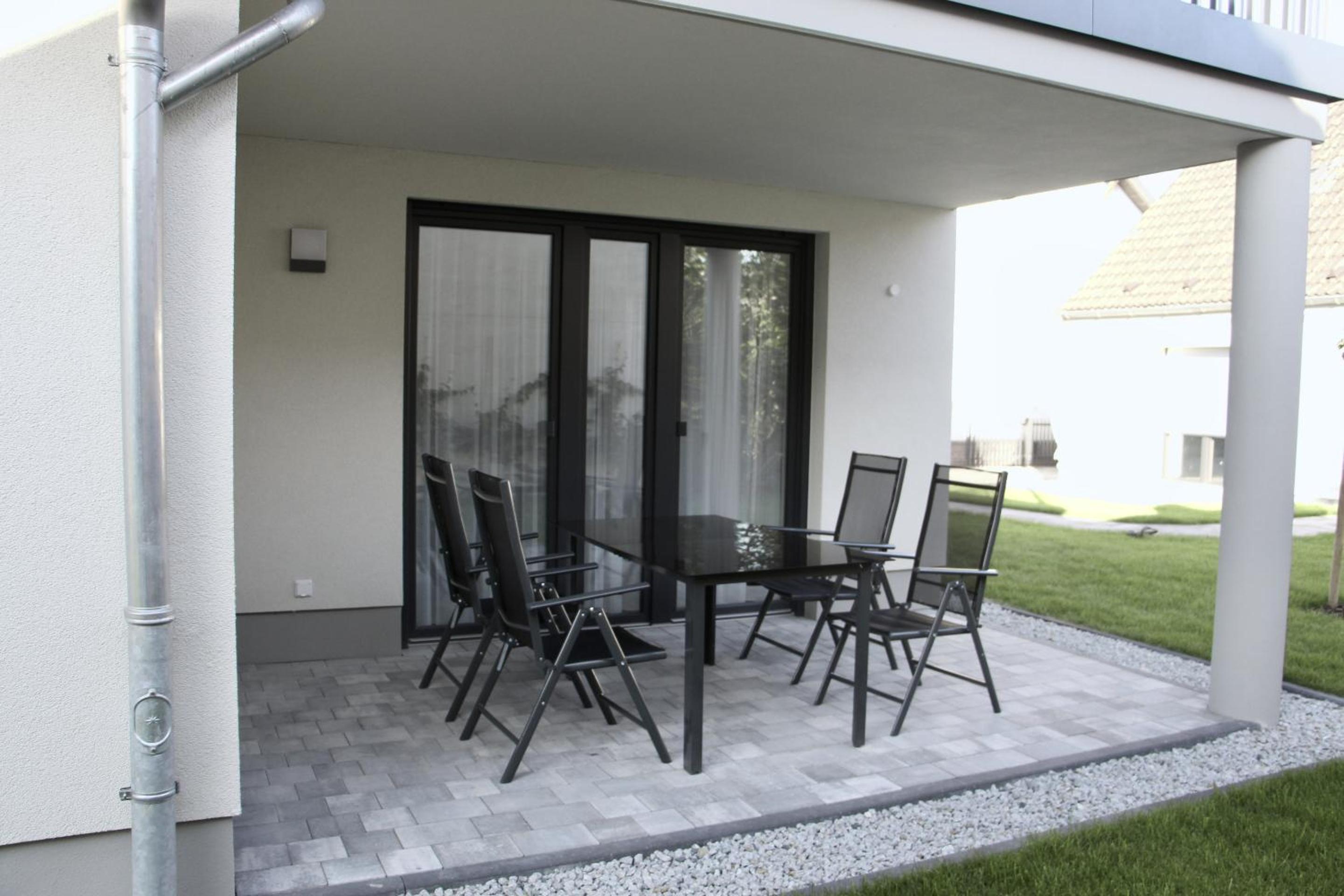 Two-Bedroom Apartment With Terrace photo 2