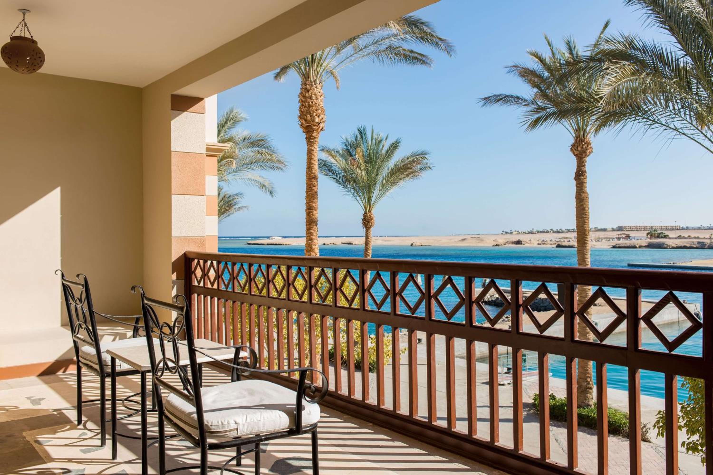 Premium Suite - Marina View - Photo 3