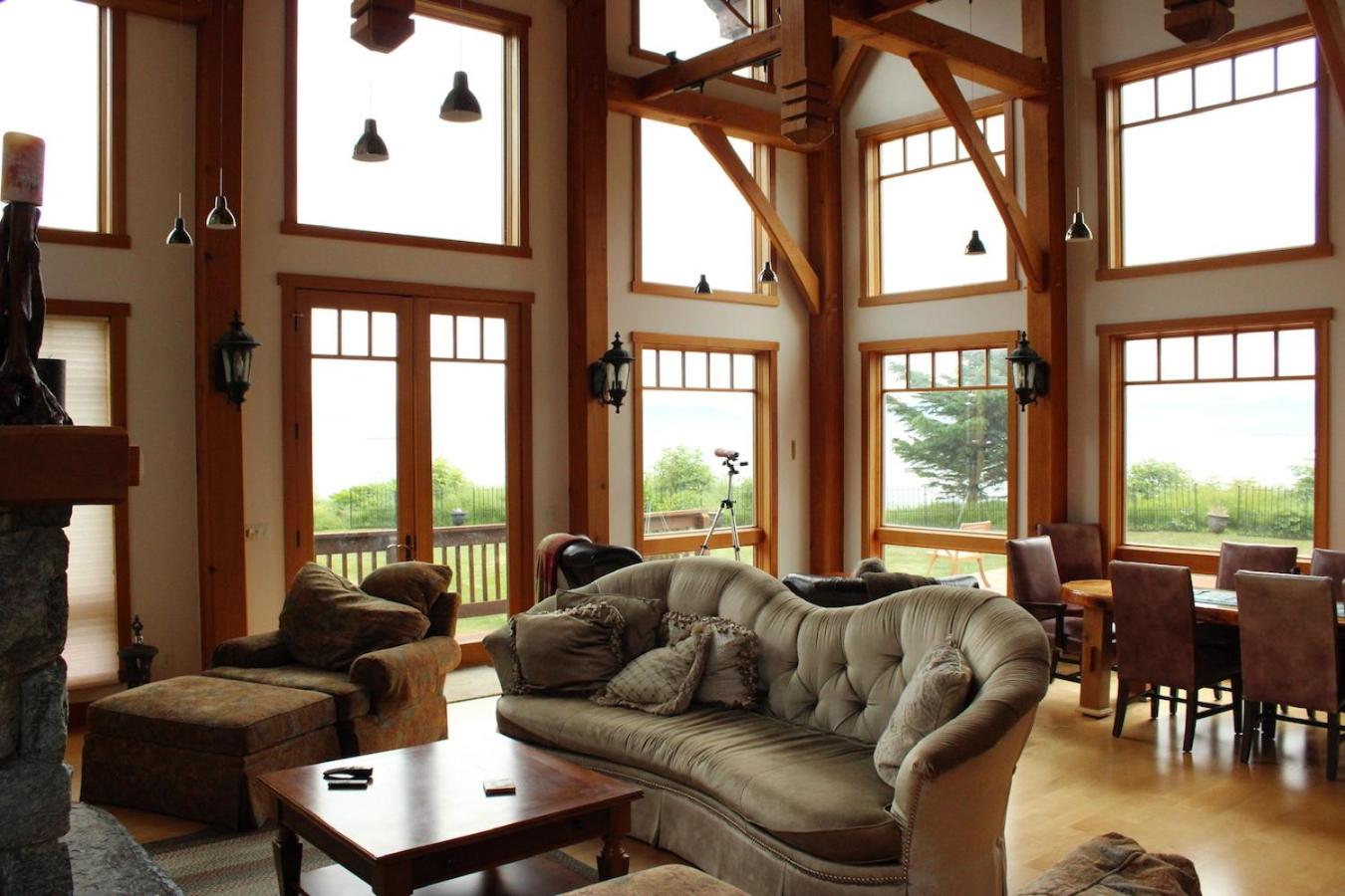 Four-Bedroom House photo 1