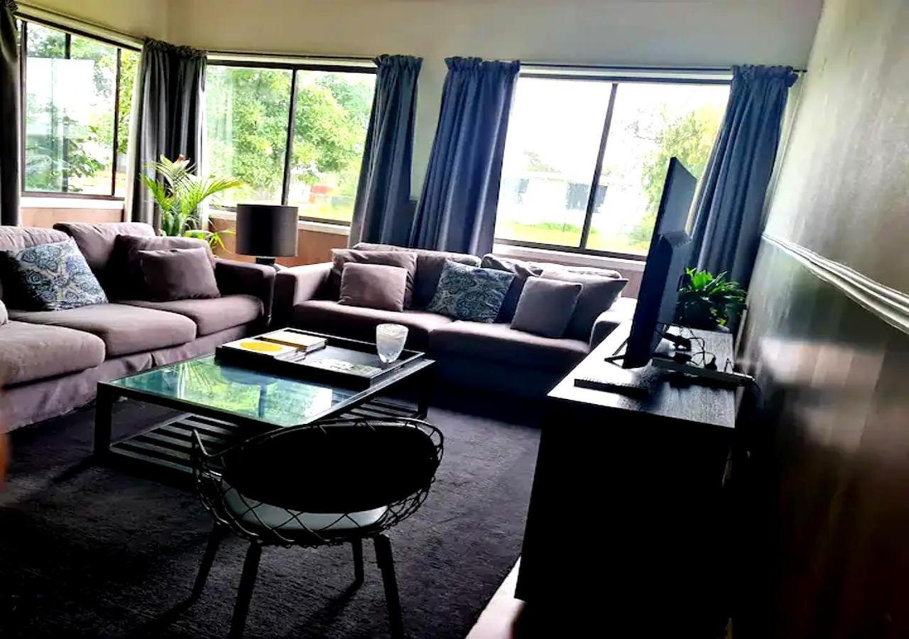 Four-Bedroom House photo 1