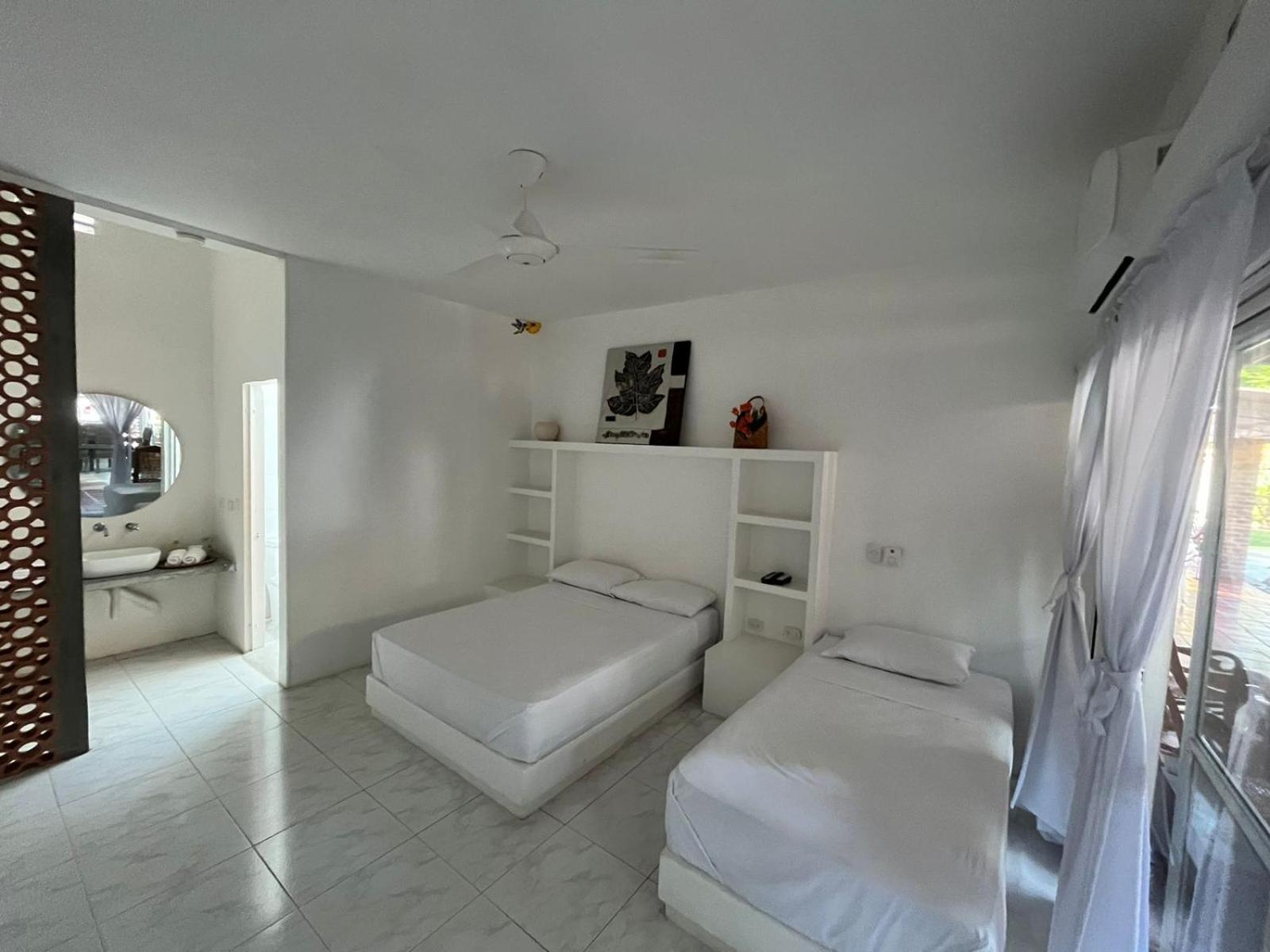 Deluxe Room (2 Adults + 1 Child) photo 1