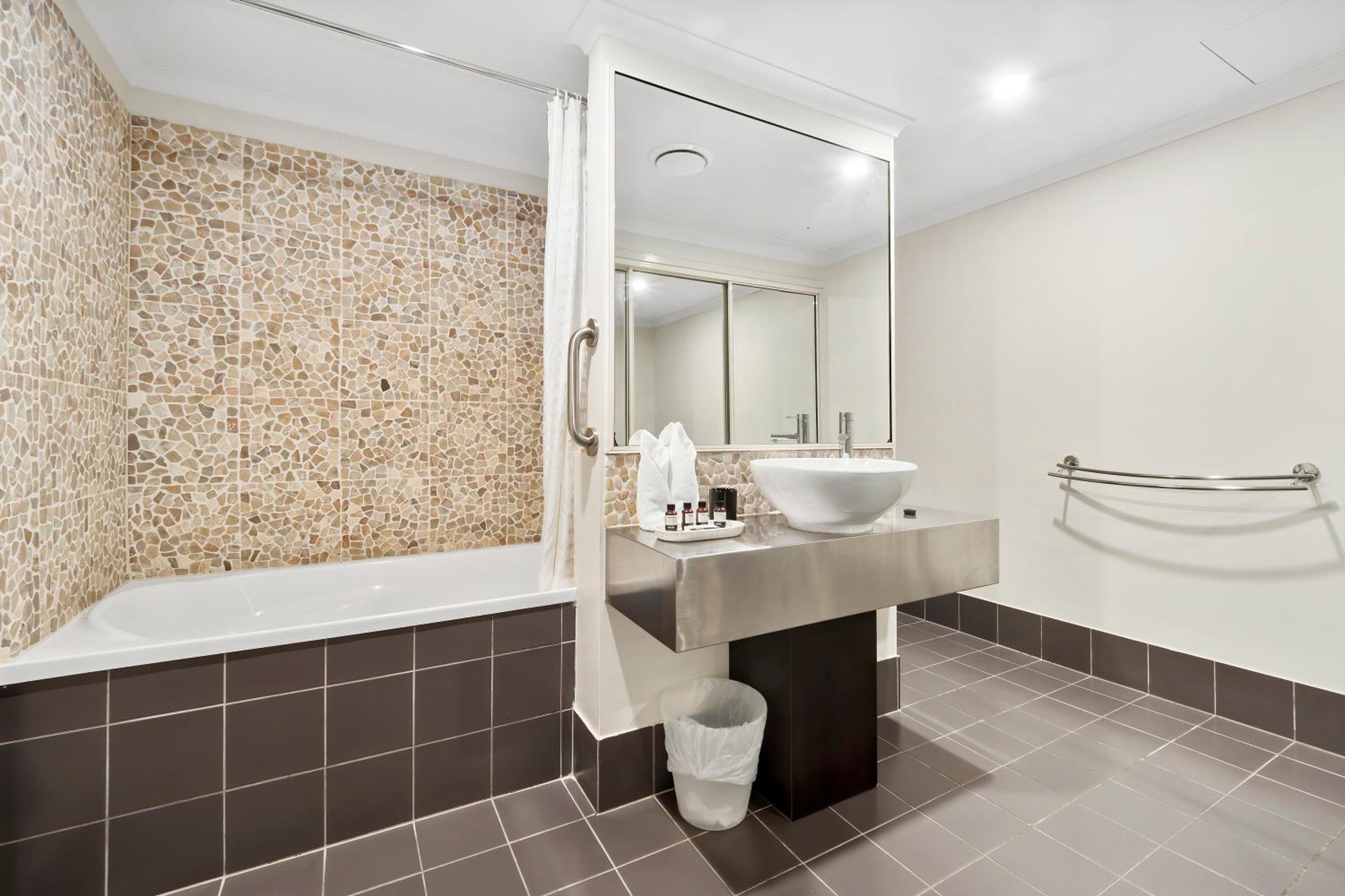 One Bedroom Pool Access Apartment #37A photo 3