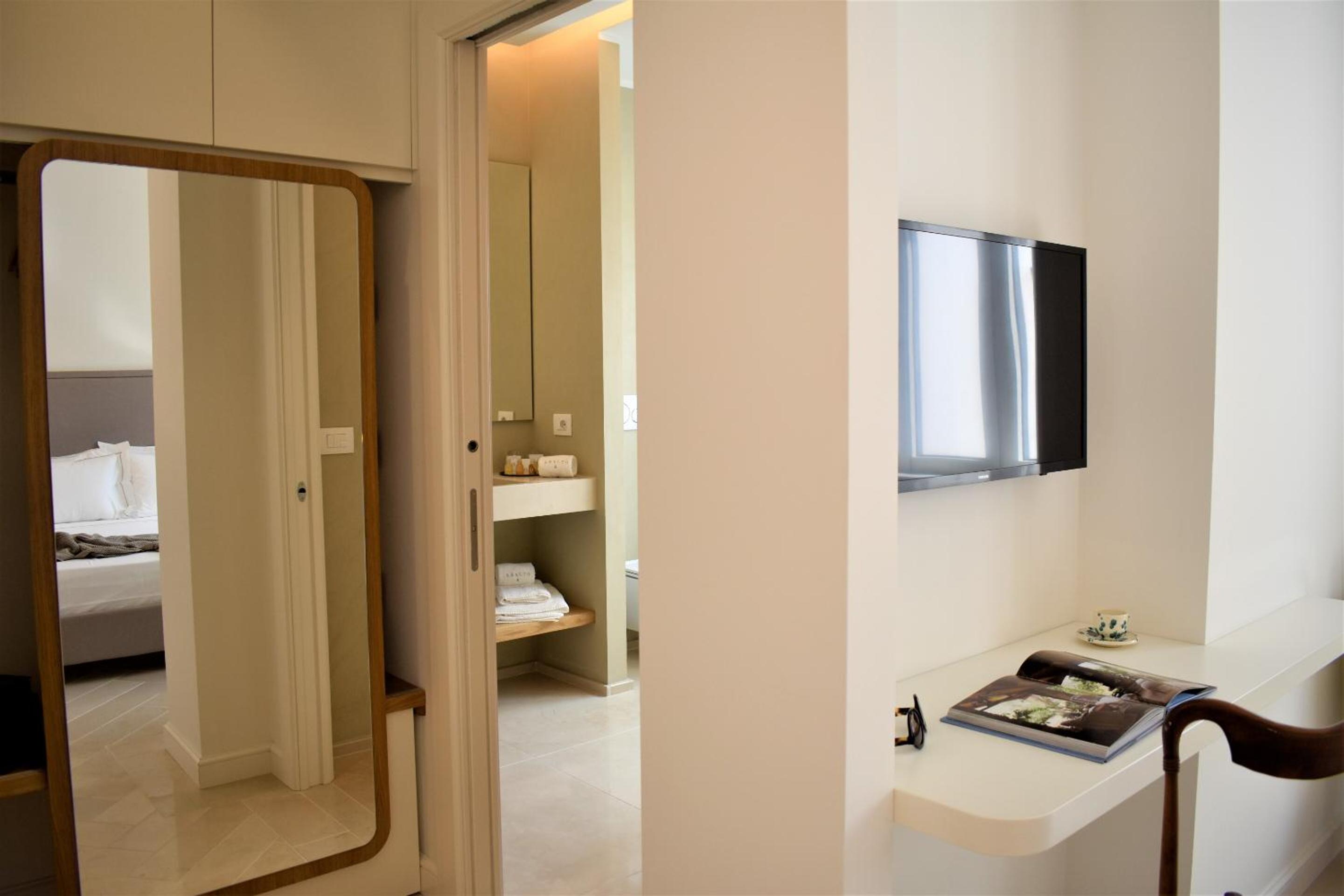Superior Double Room photo 2