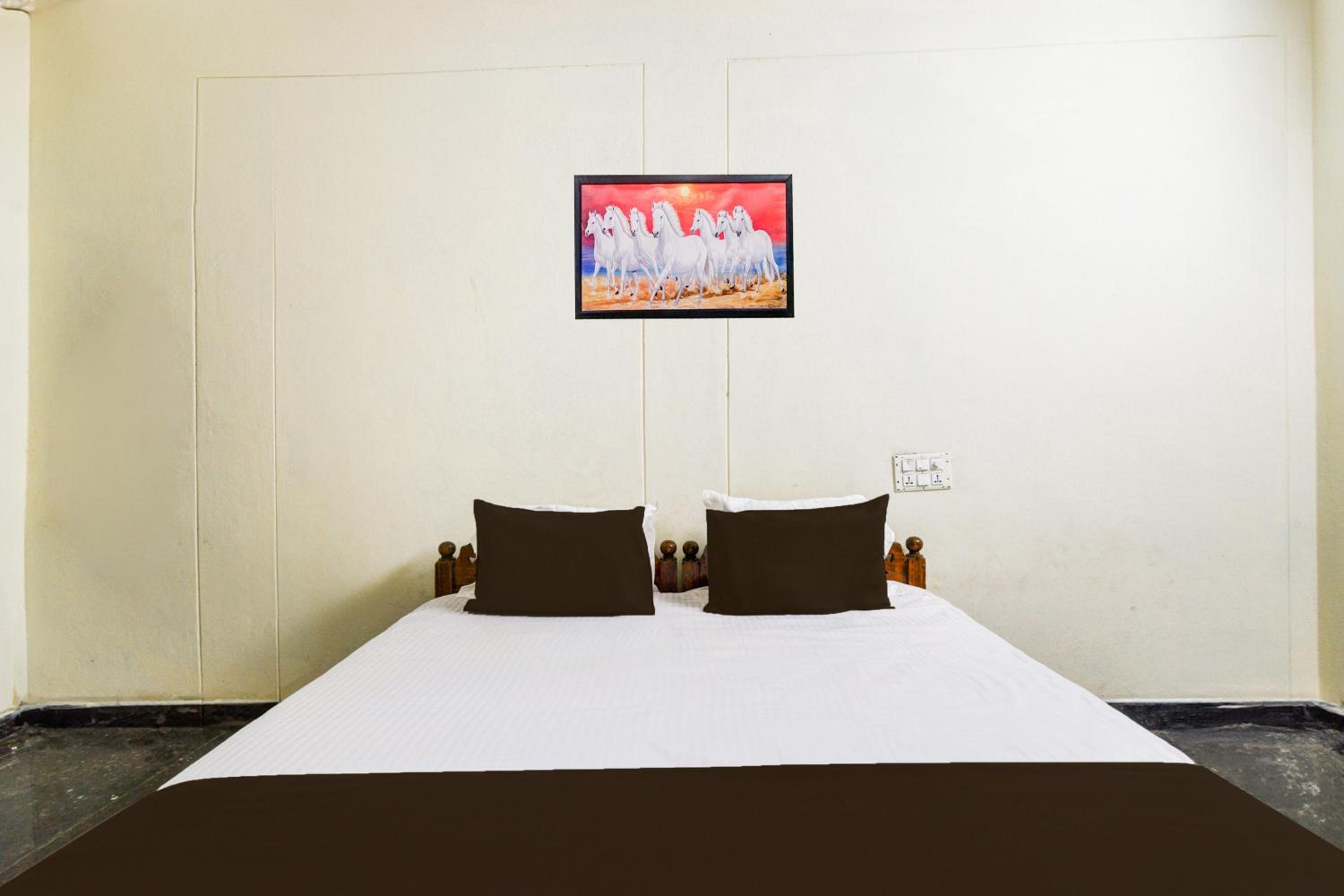 Classic Triple Room photo 2
