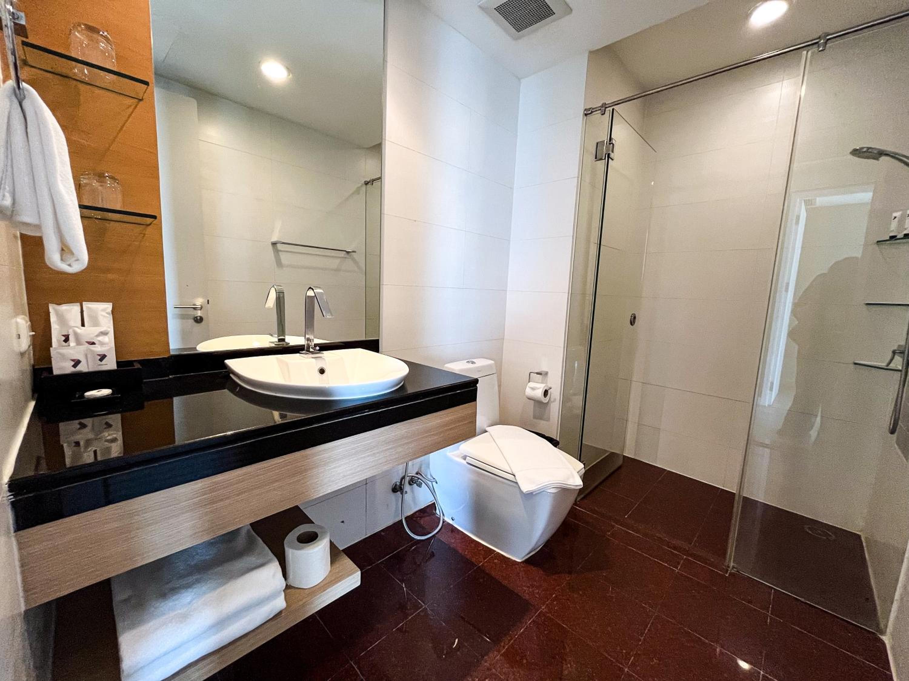 Two-Bedroom Suite photo 3