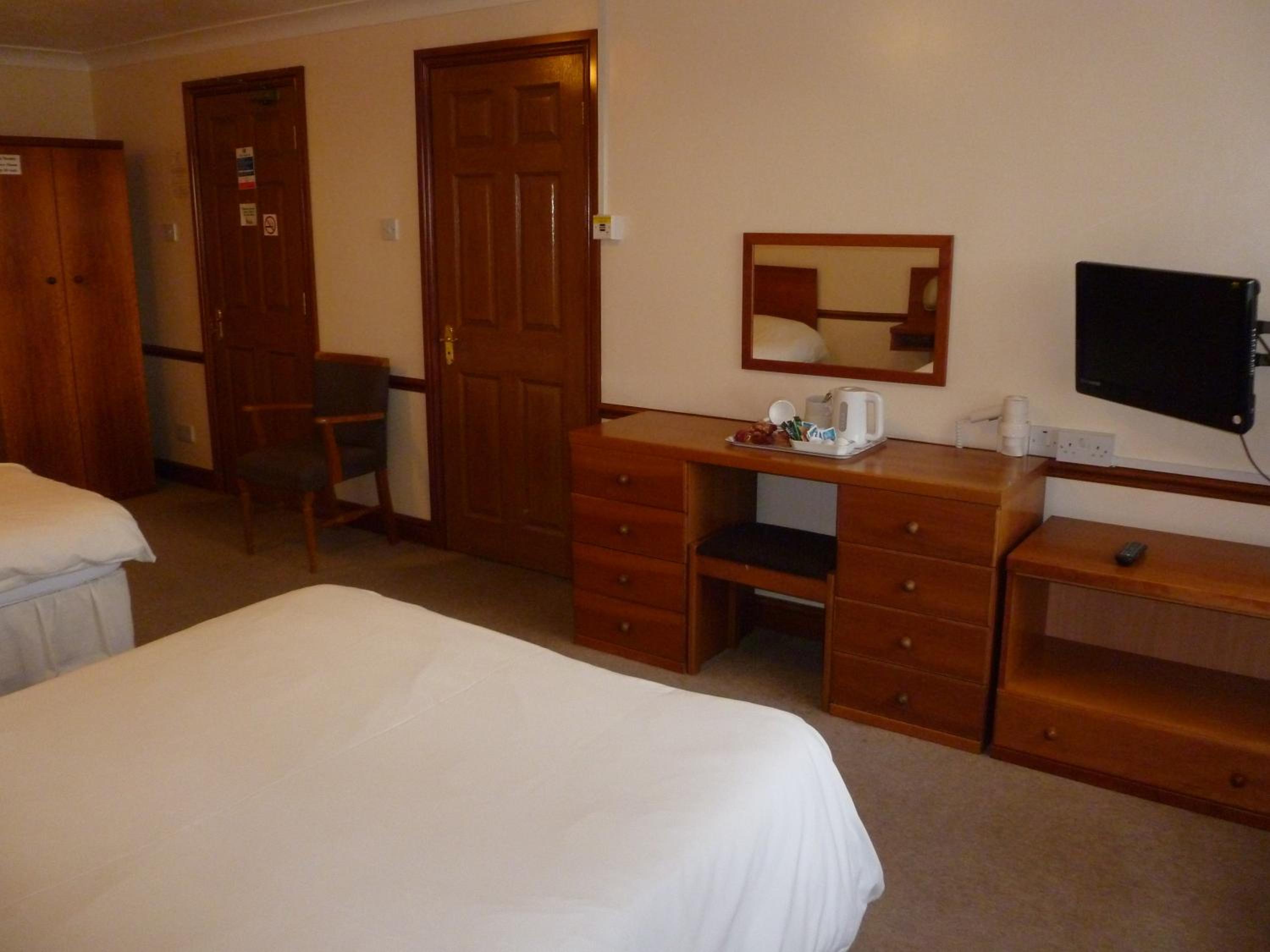 Double Room - Photo 6