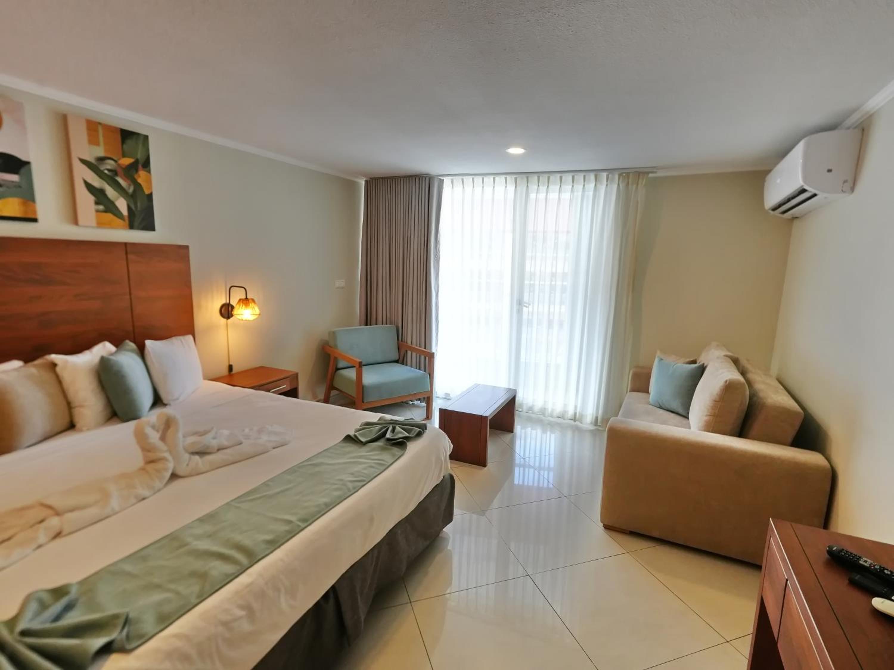 City Suites City View with Kitchenette photo 3