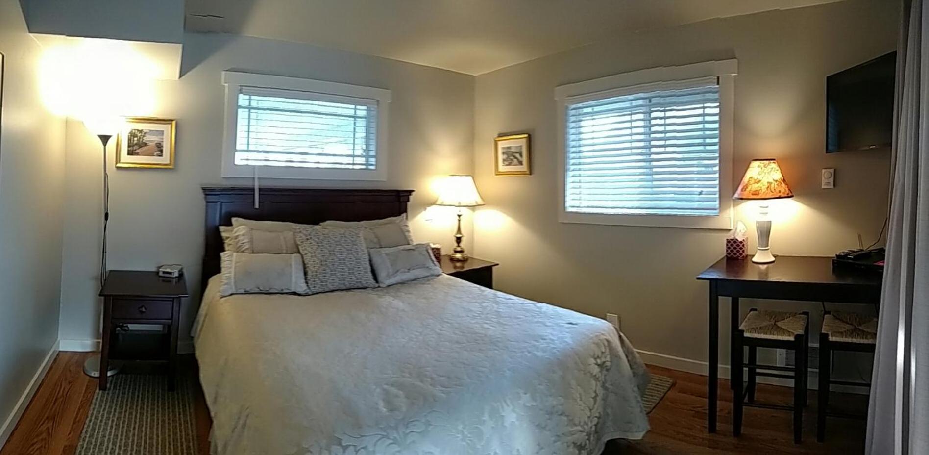Junior Suite with Garden View