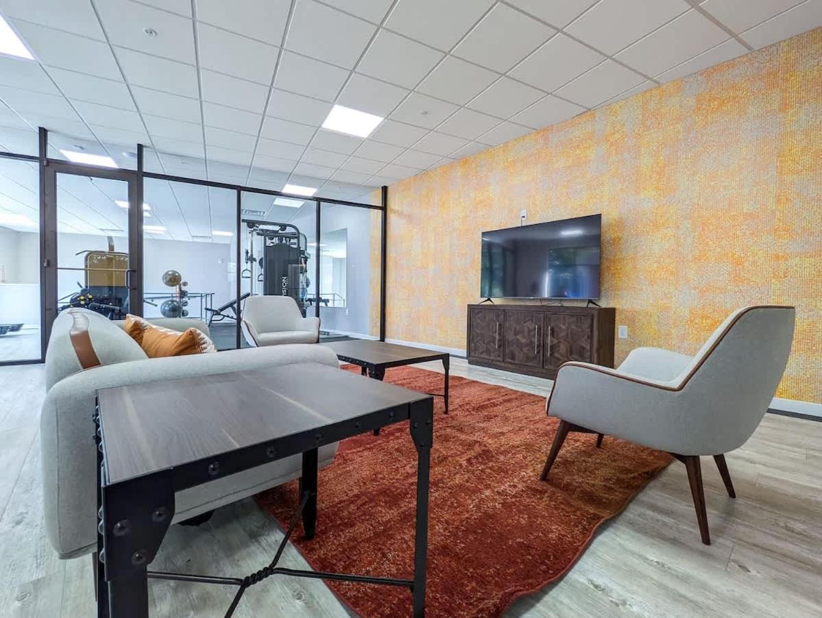 Apartment photo 3