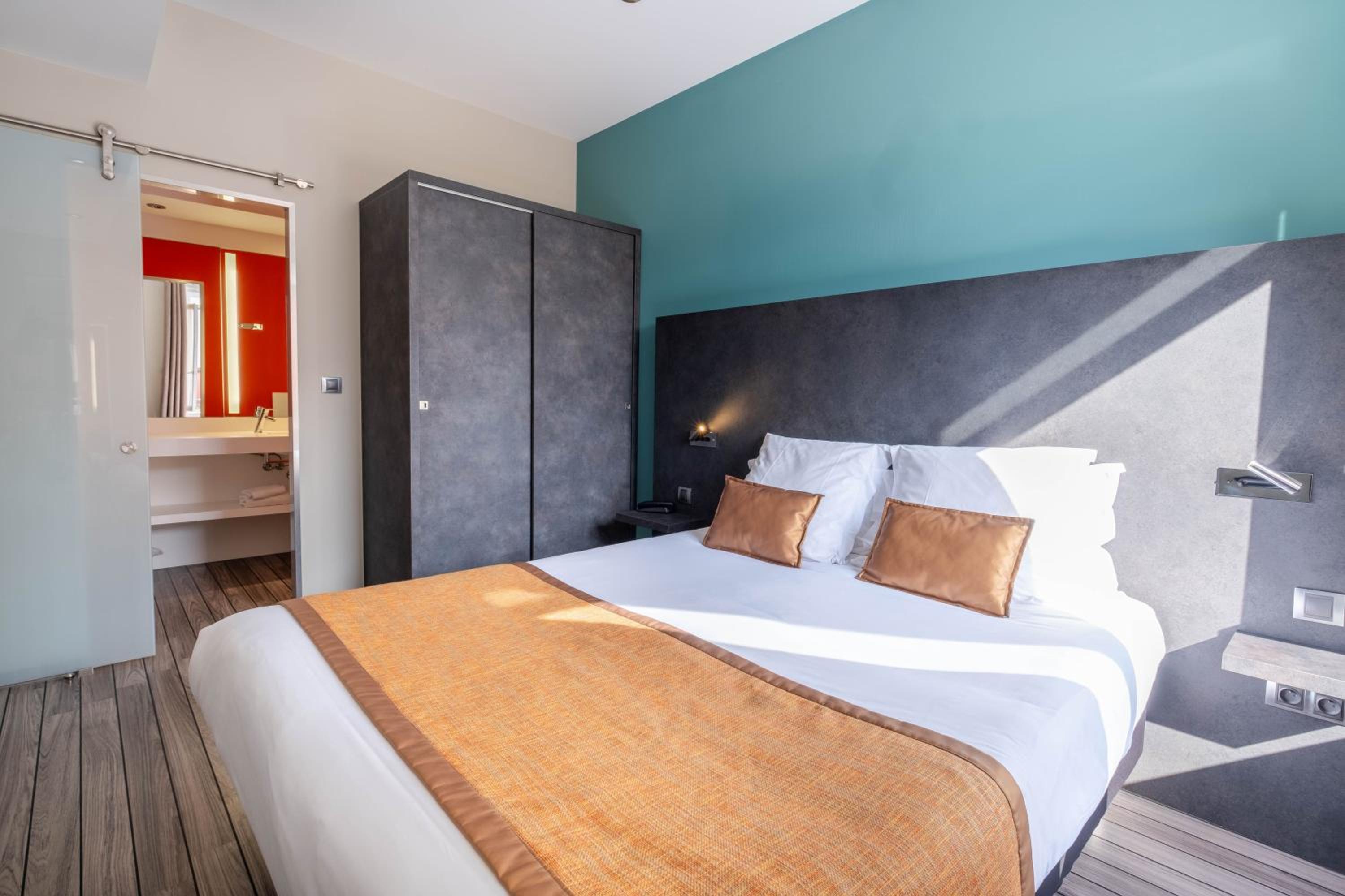 Elegance Premium Double Room