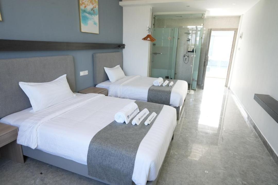 Double Or Twin Room With Private Bathroom photo 1