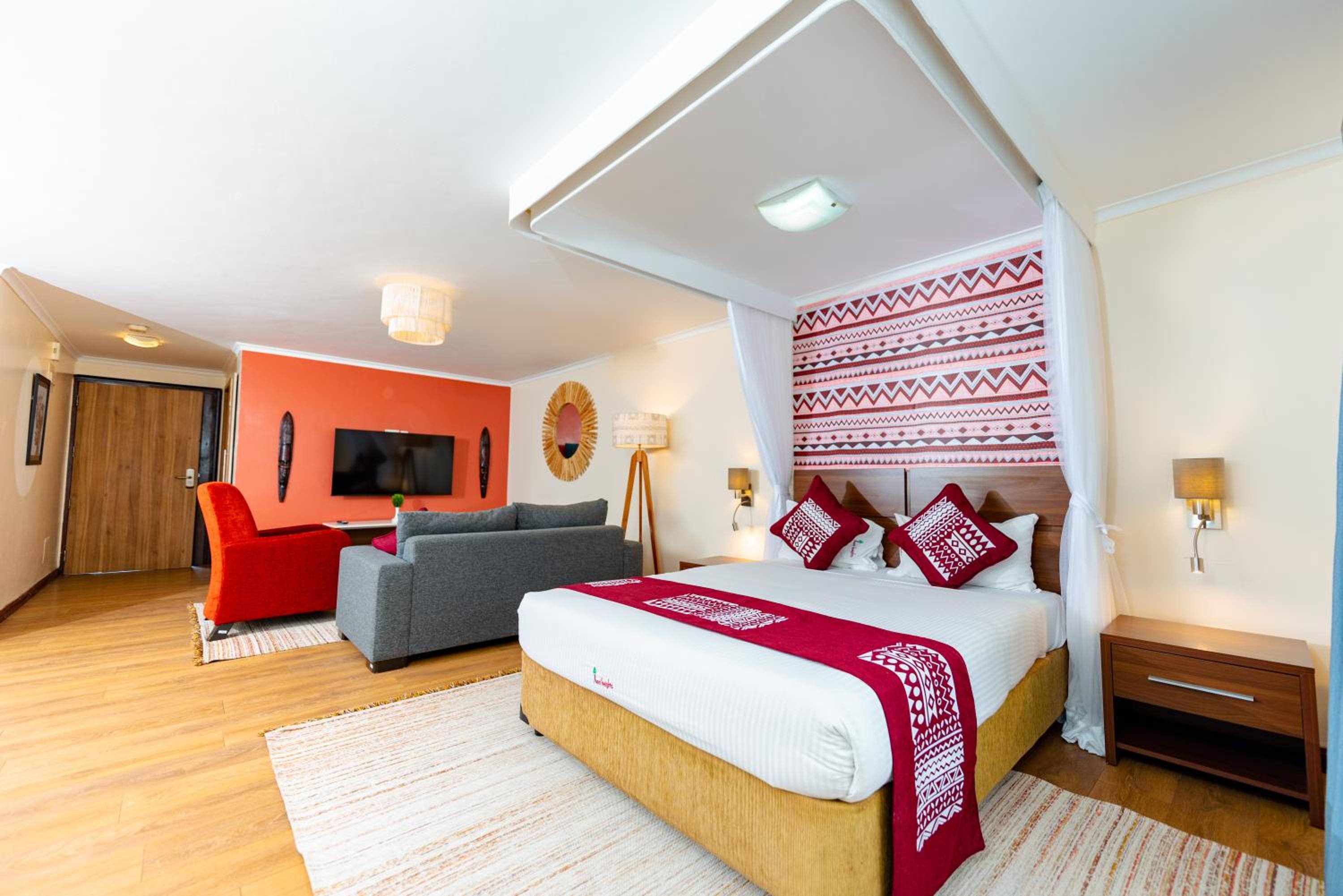 Queen Studio Apartment - Non-Smoking