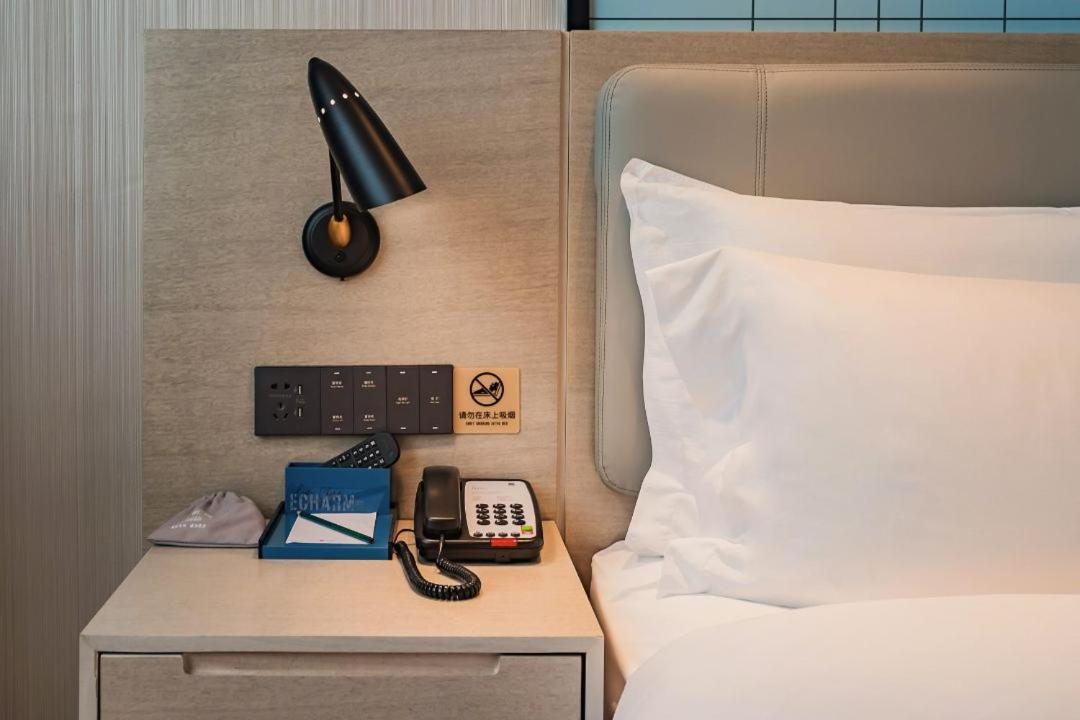 Business King Room photo 2
