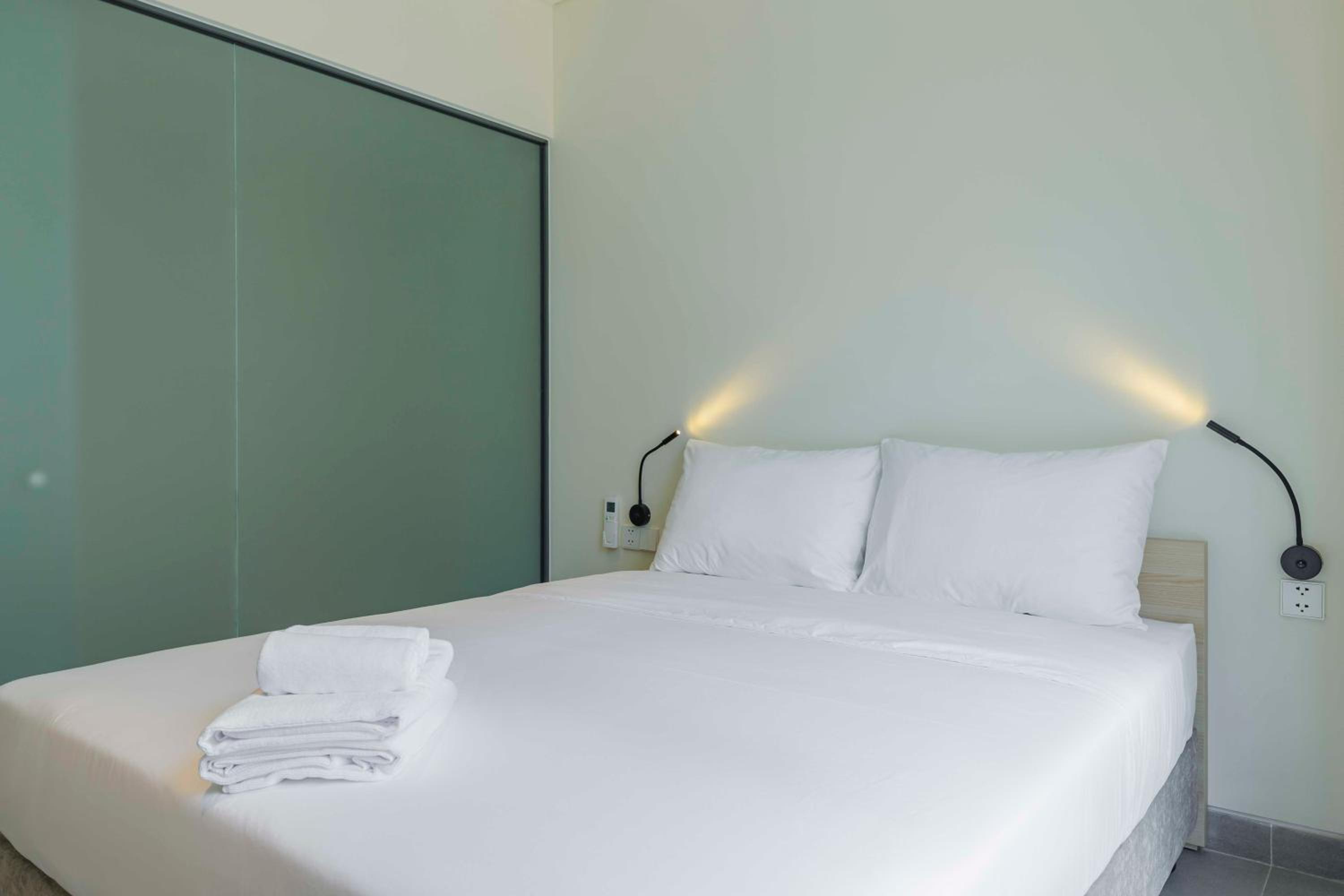 Standard Double Room - Photo 16