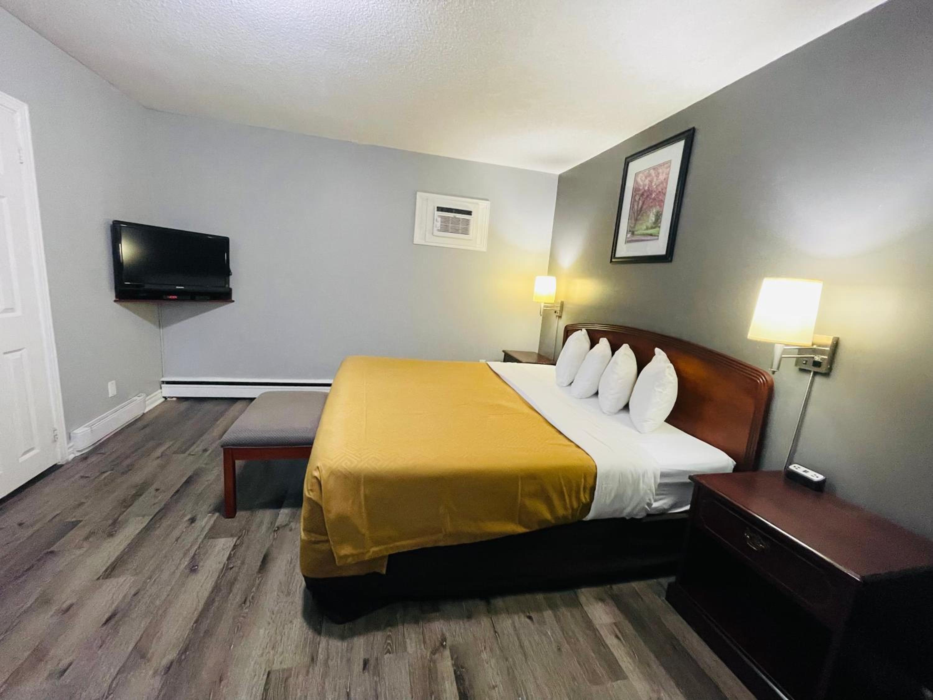 Standard King Room - Photo 1