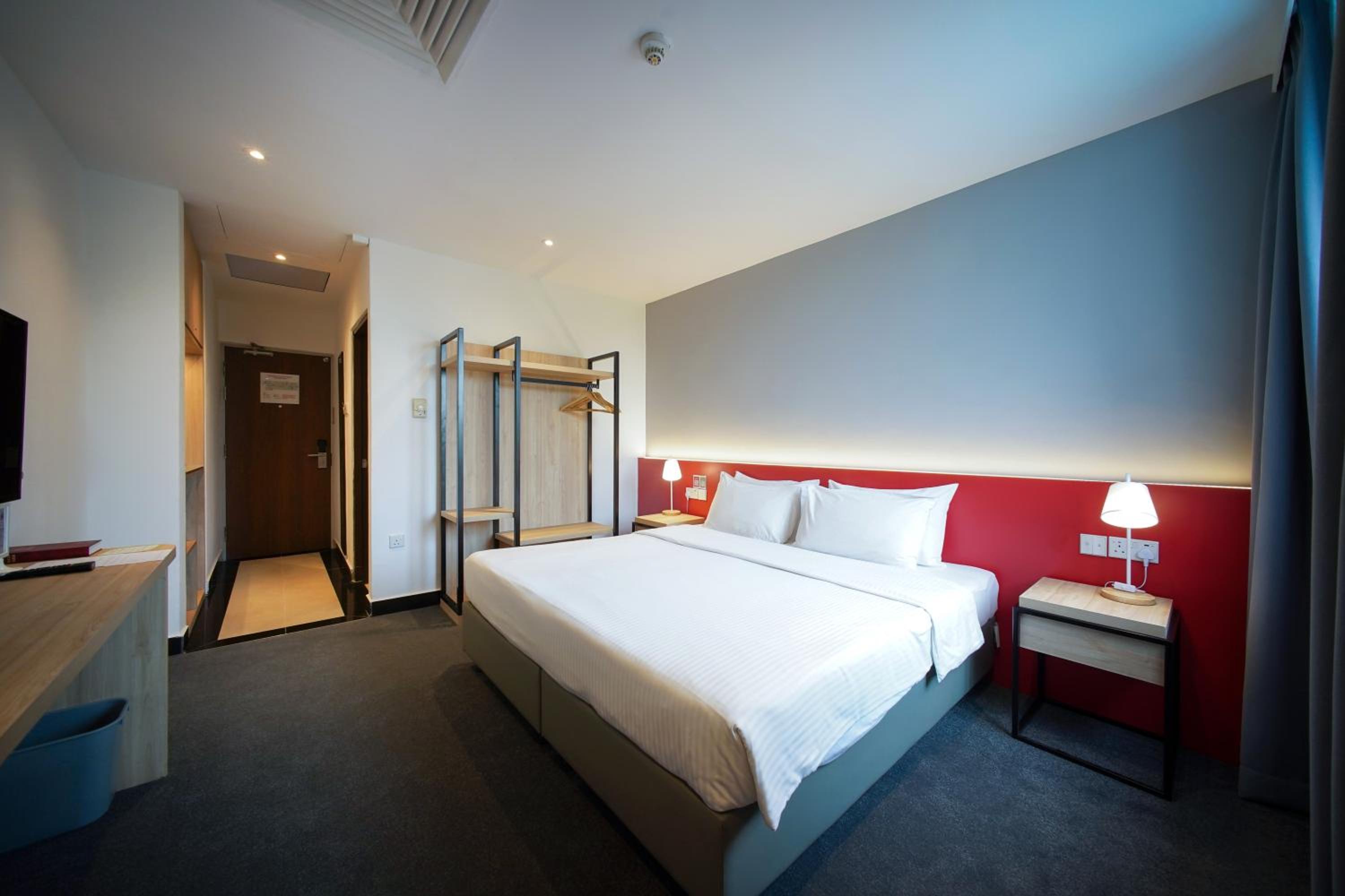Deluxe Double or Twin Room photo 3