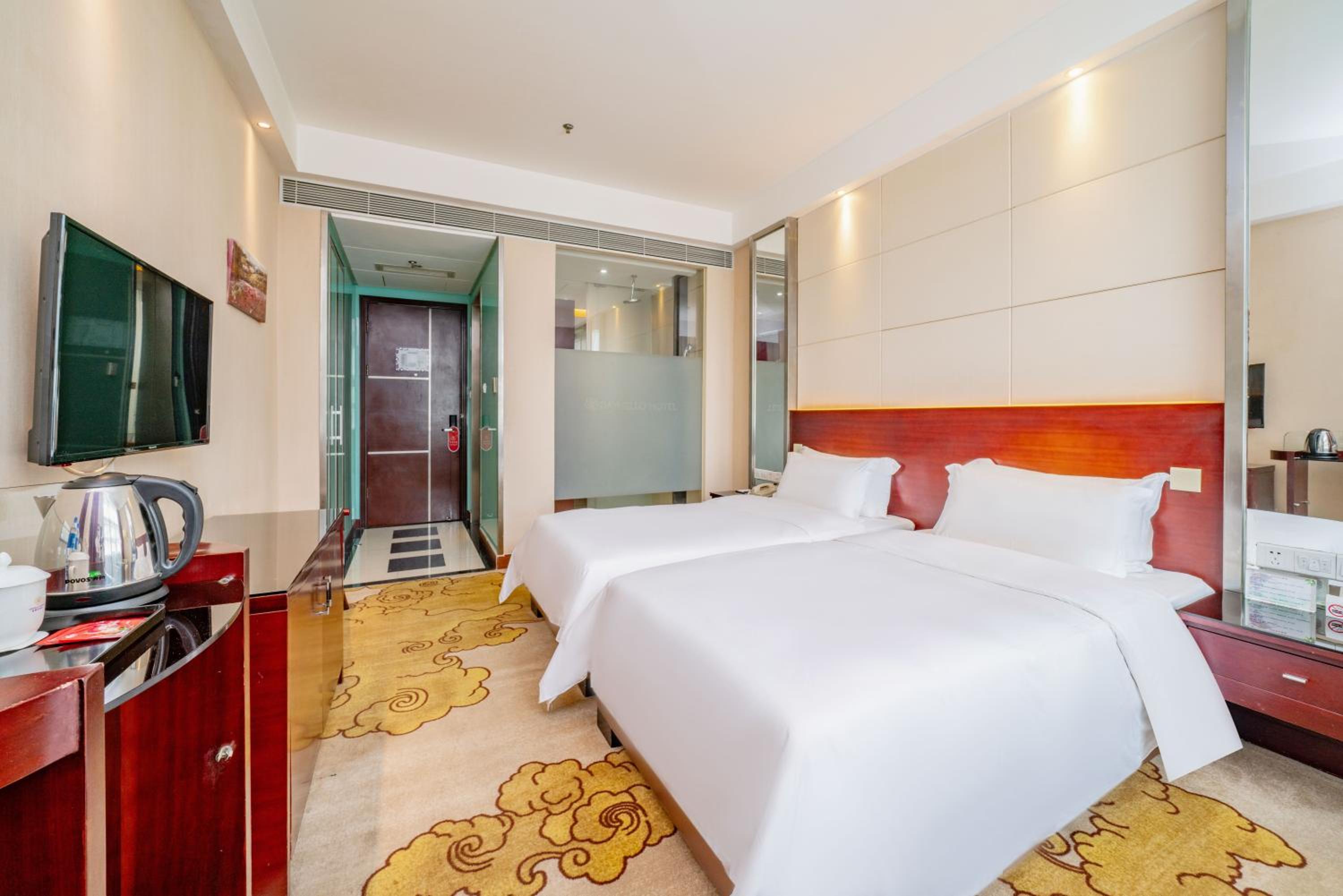 Standard Double Room With Two Double Beds