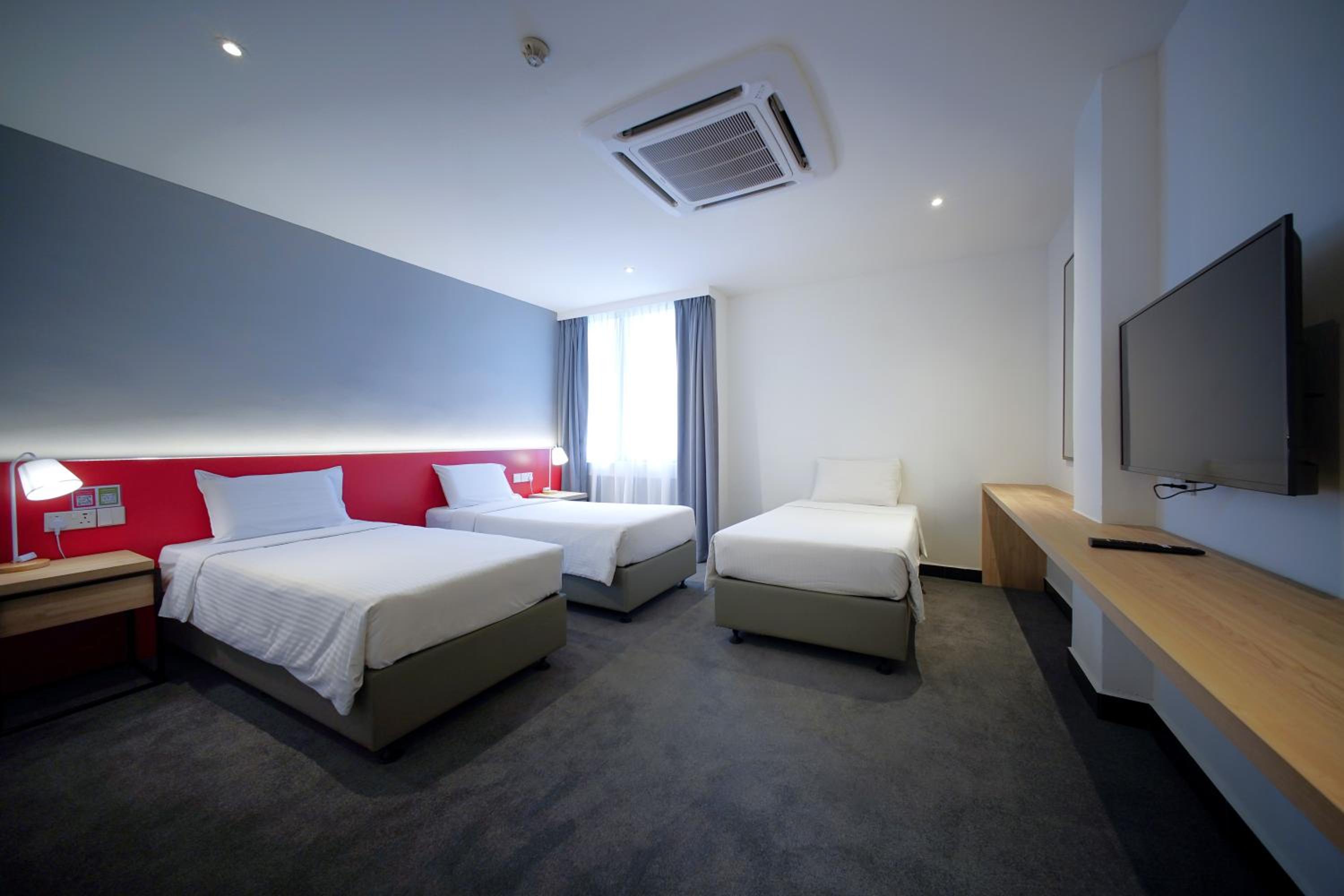 Deluxe Triple Room photo 1