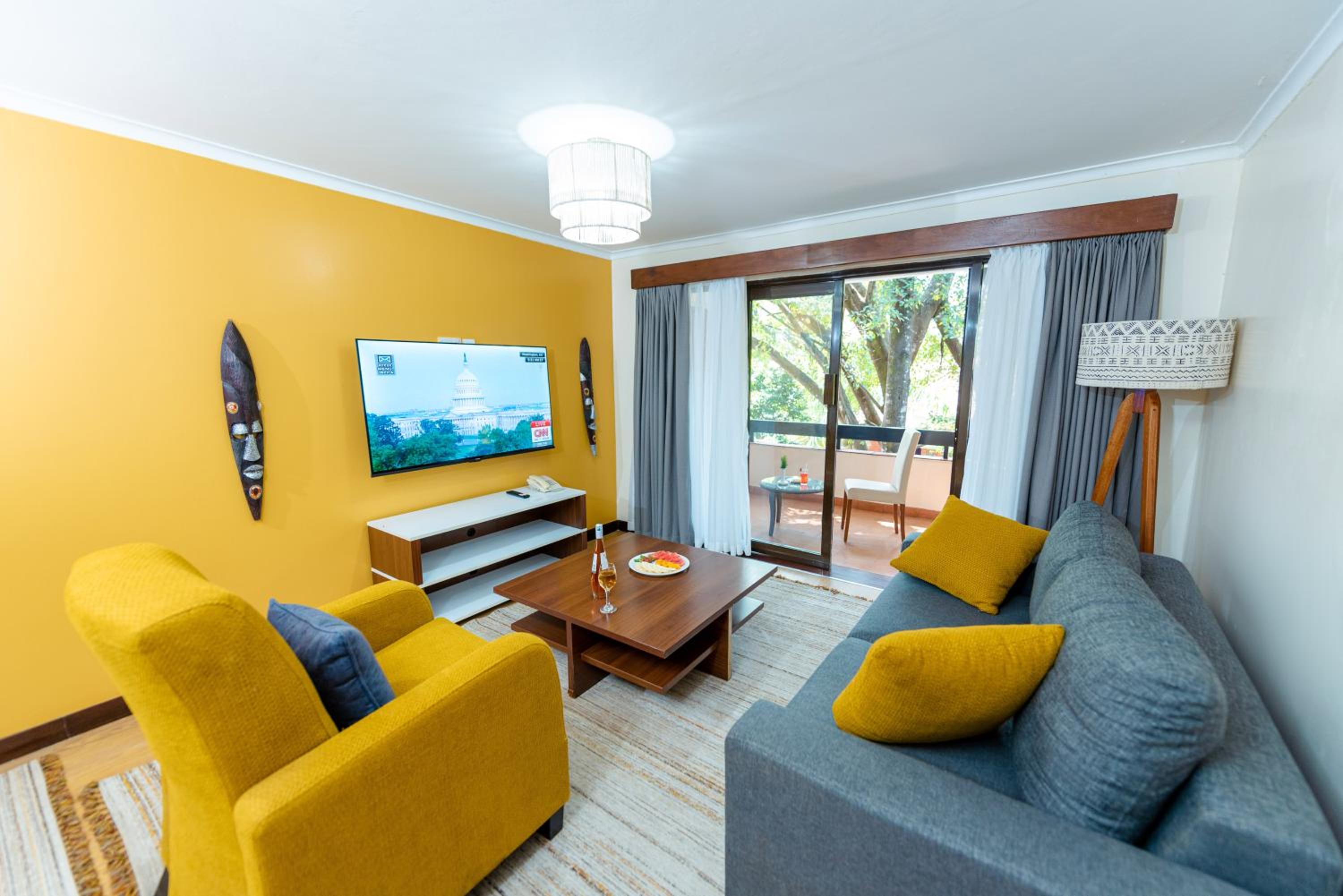 One-Bedroom Executive Queen Apartment - Non-Smoking