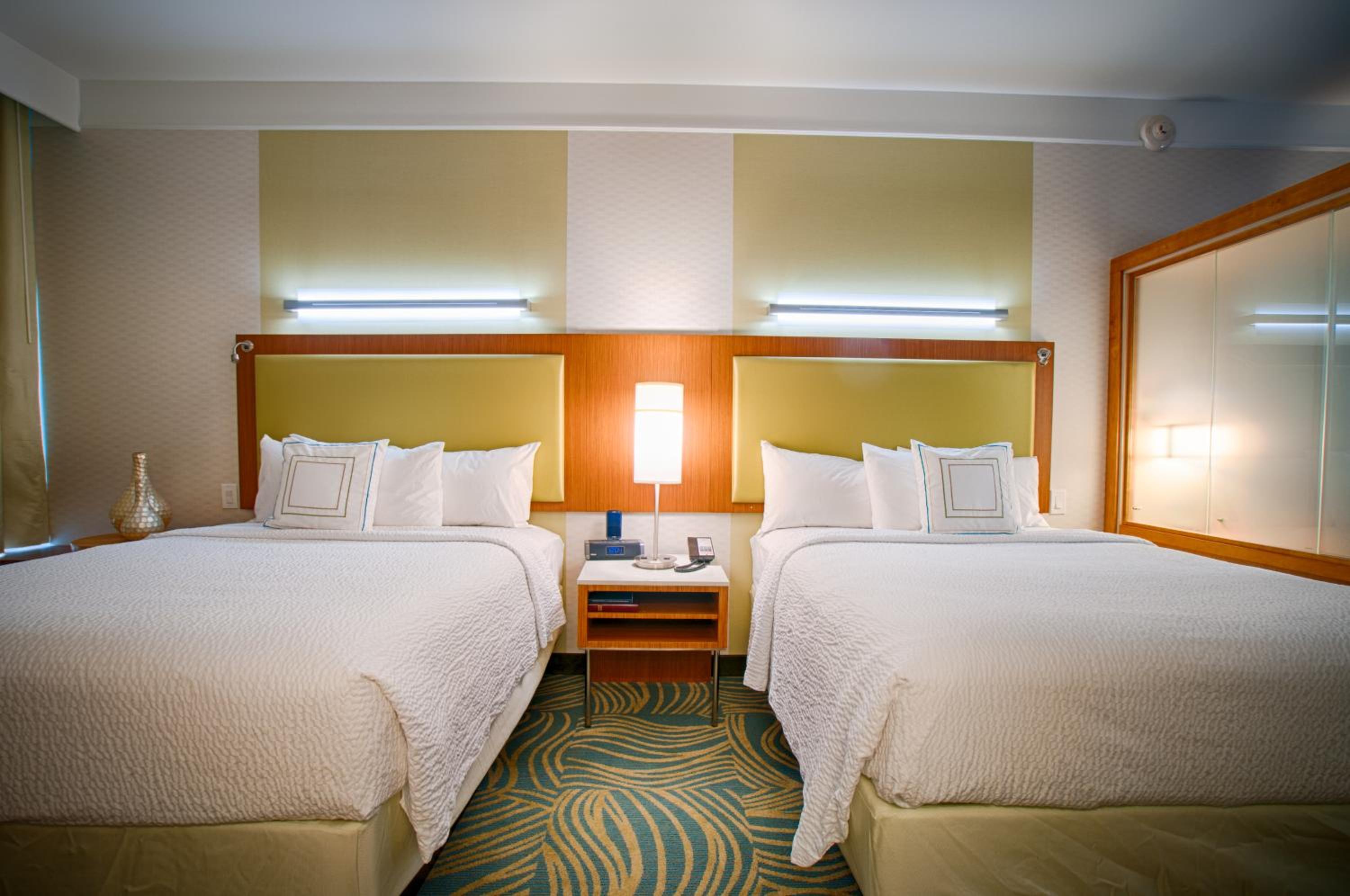 Queen Suite with Two Queen Beds