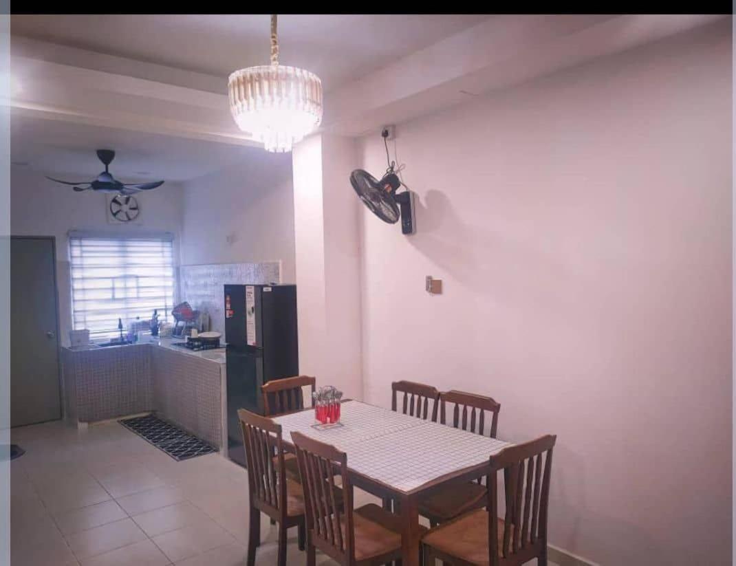 One-Bedroom House photo 3