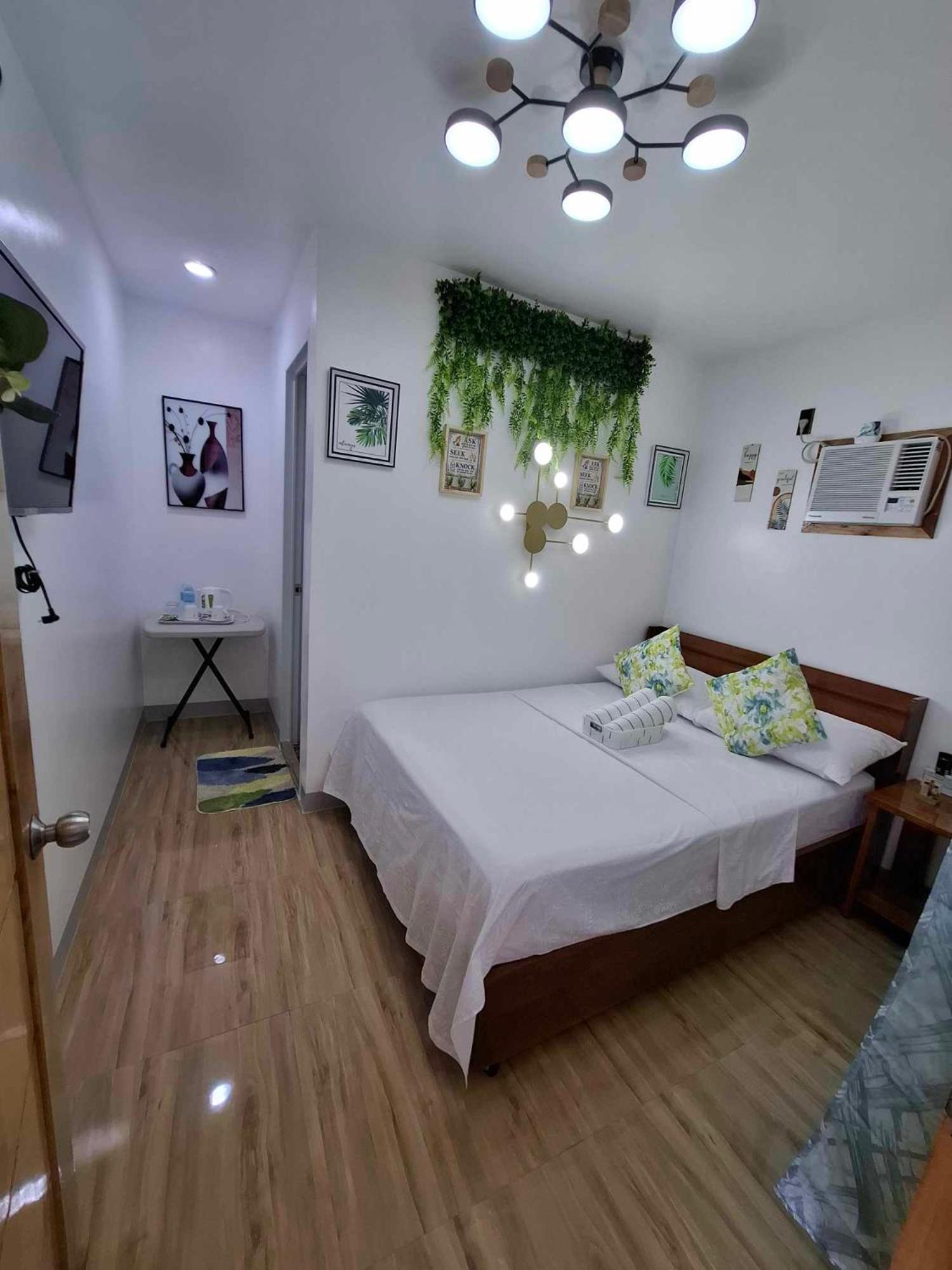 Standard Double Room photo 2