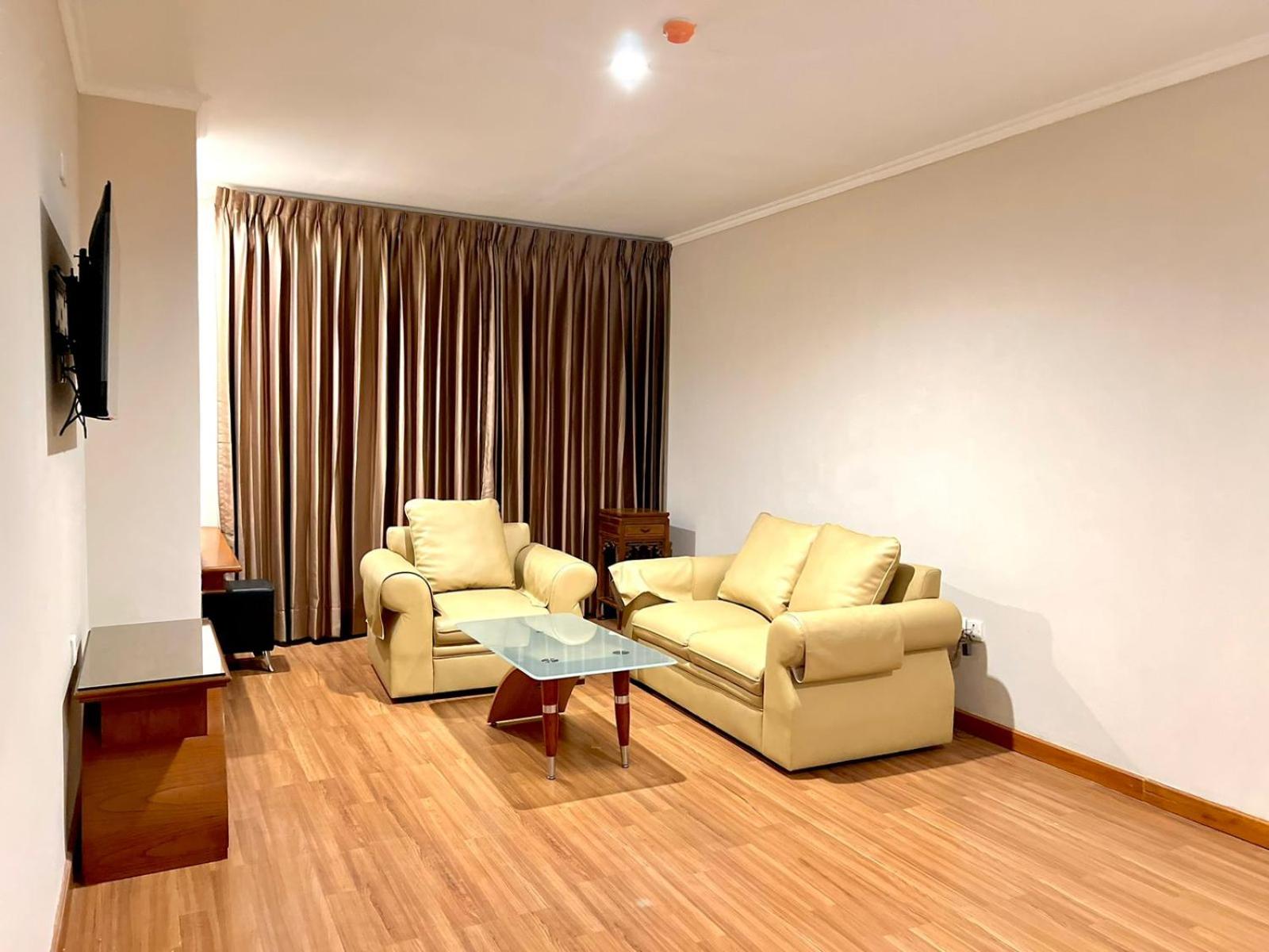 Large Double Room