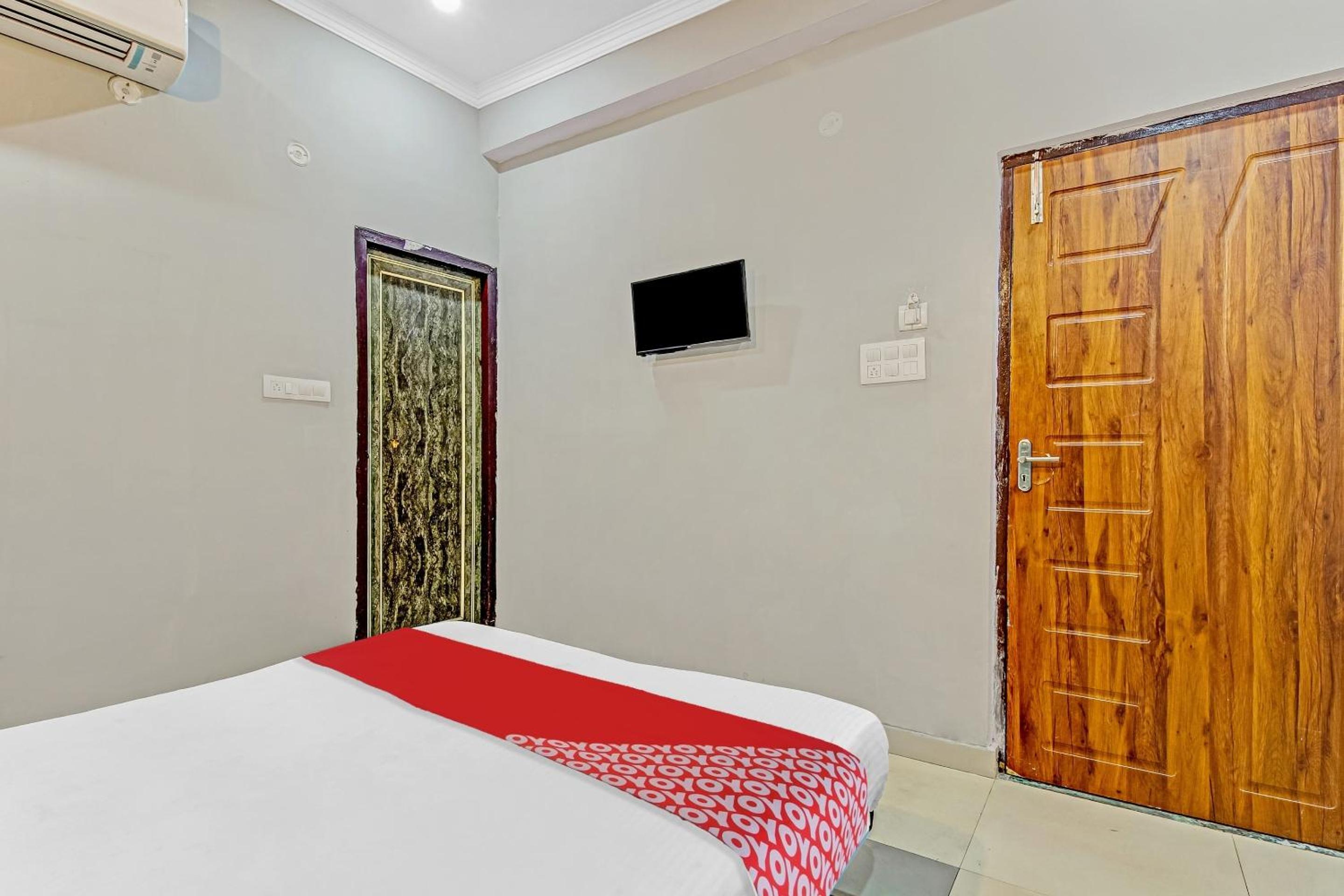 Standard Double Room photo 3