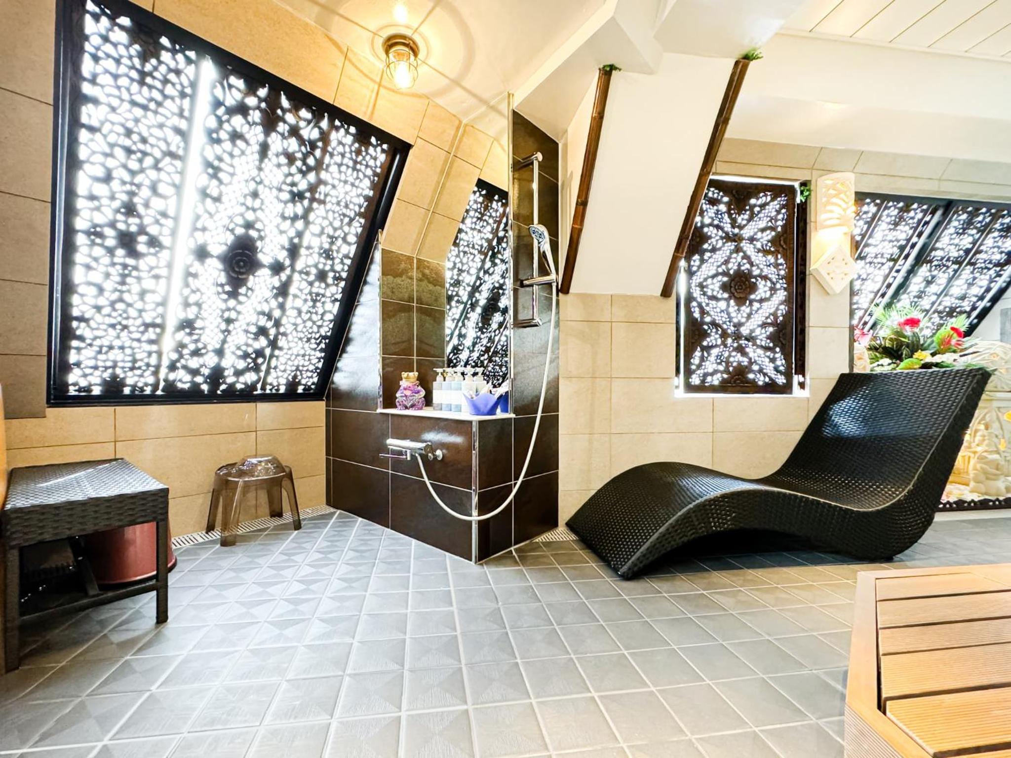 Executive Suite photo 2