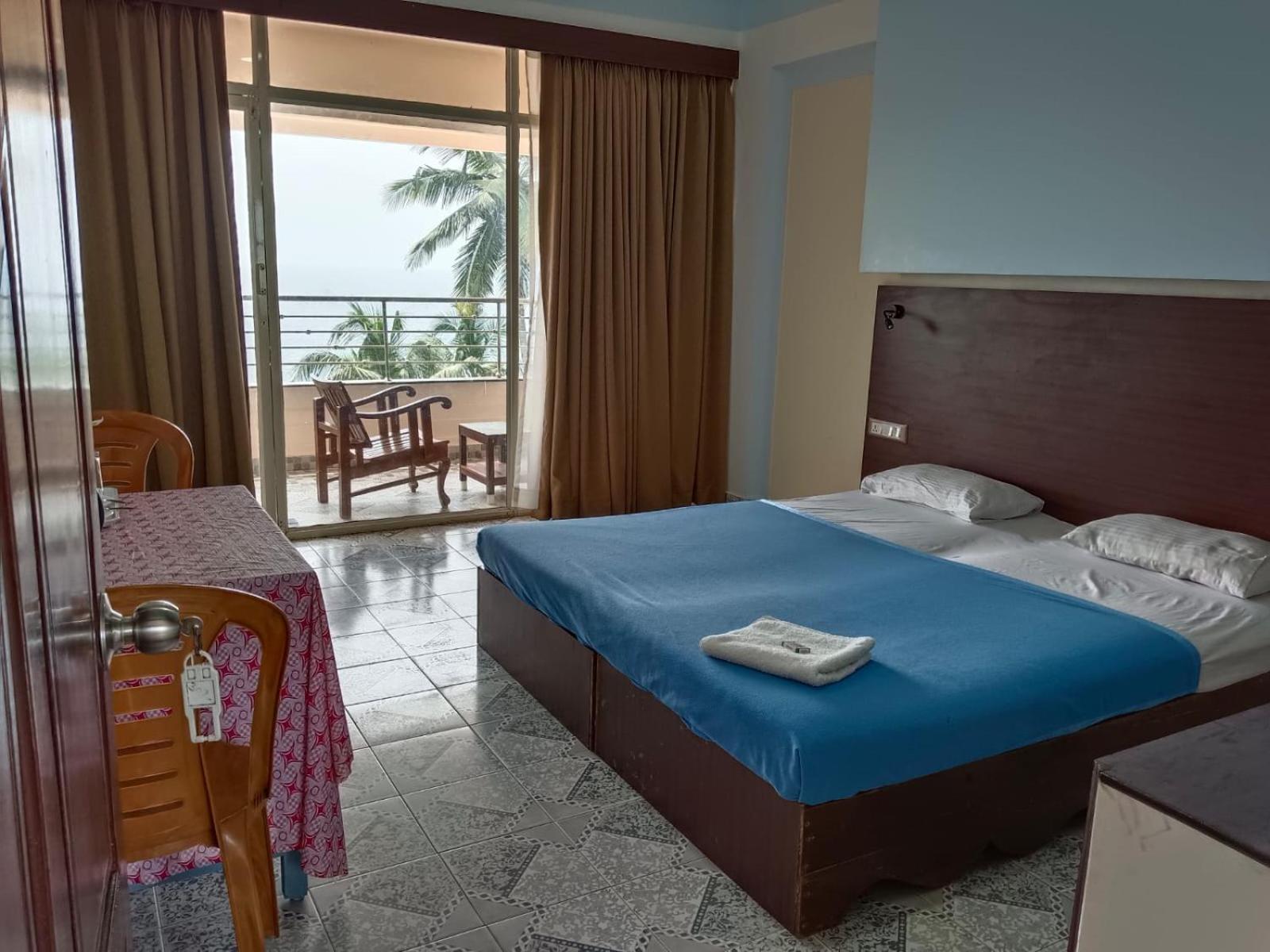 Standard Double Room - Photo 1