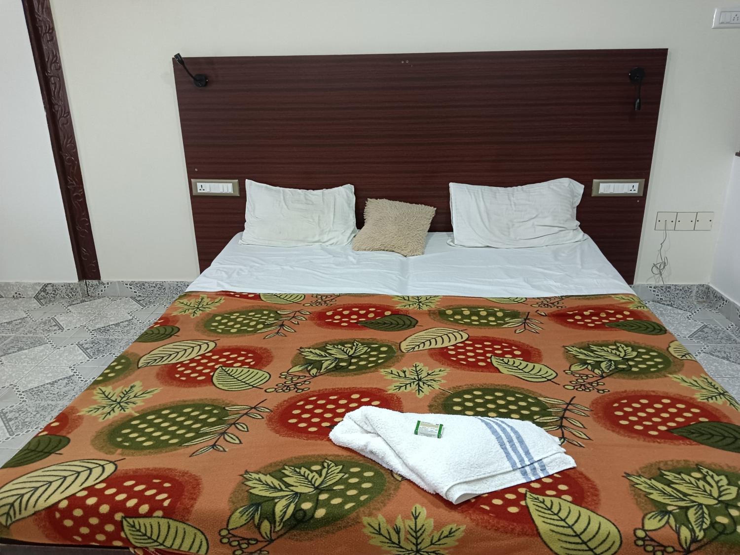 Deluxe Double Room With Balcony And Sea View photo 3