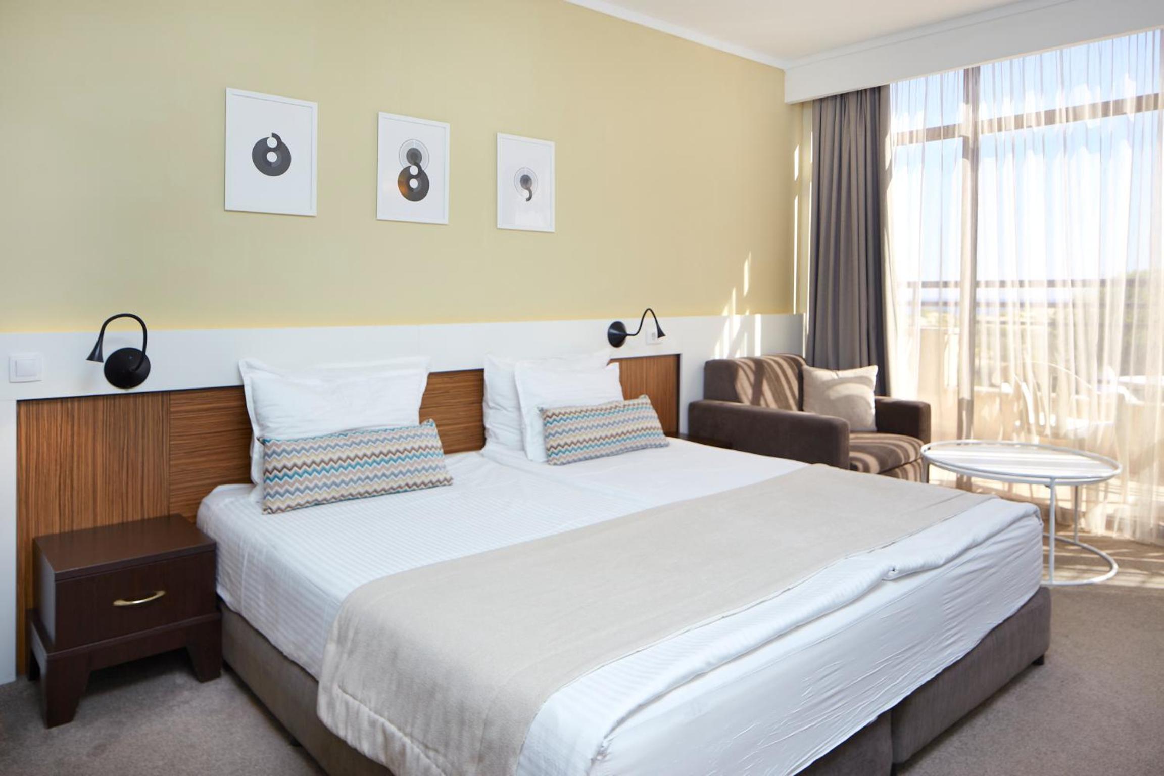 Double Room with Balcony photo 1
