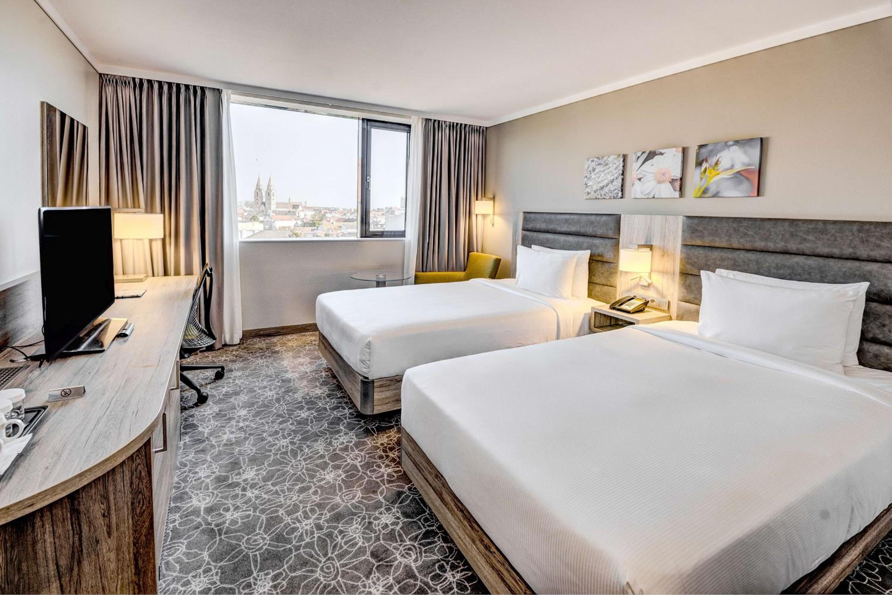 Twin Room - Photo 1