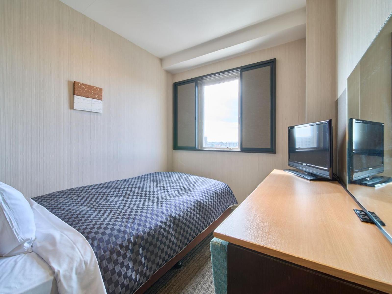 Single Room - Non-Smoking photo 1
