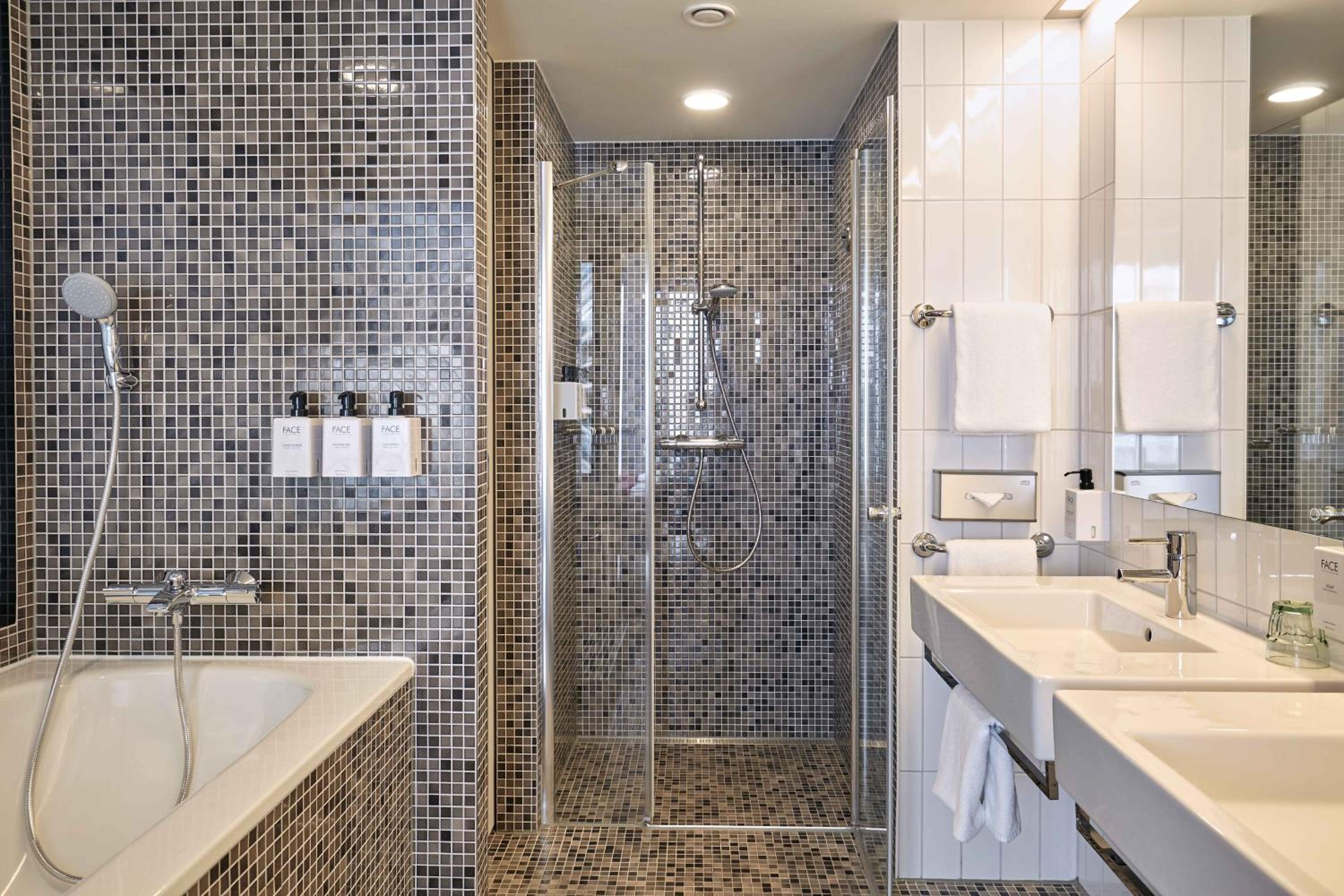 Junior Suite - Photo 9