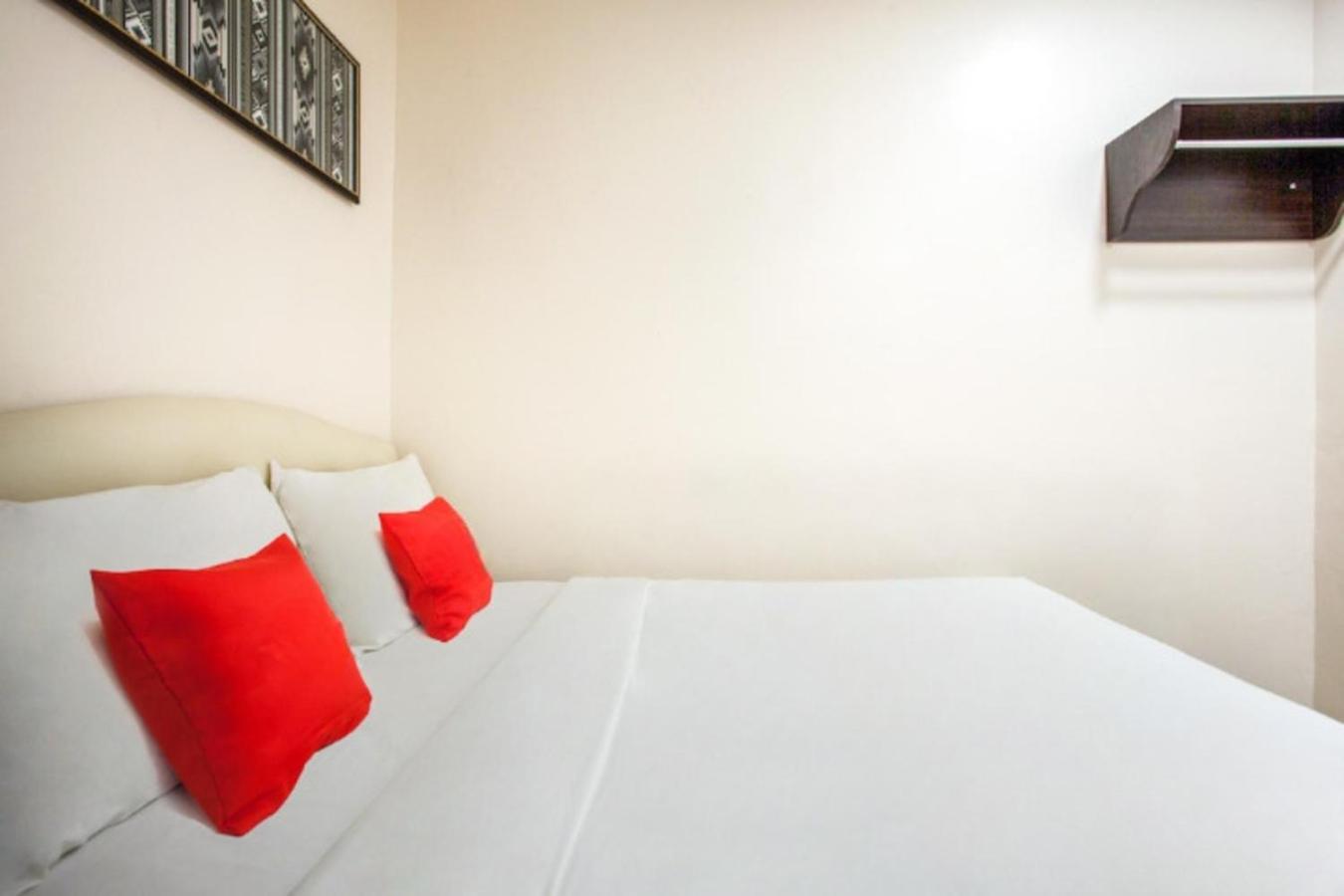 Standard Double Room - Photo 2