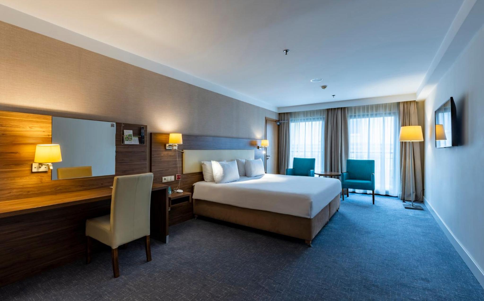 Standard Double Room - Disability Access - Photo 5