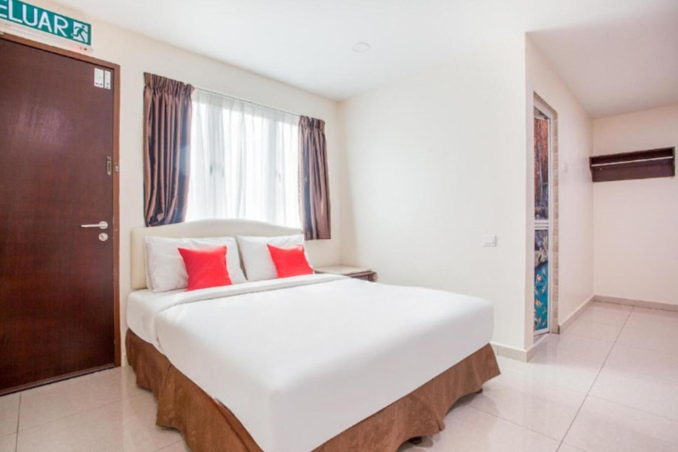 Deluxe Double Room - Photo 4