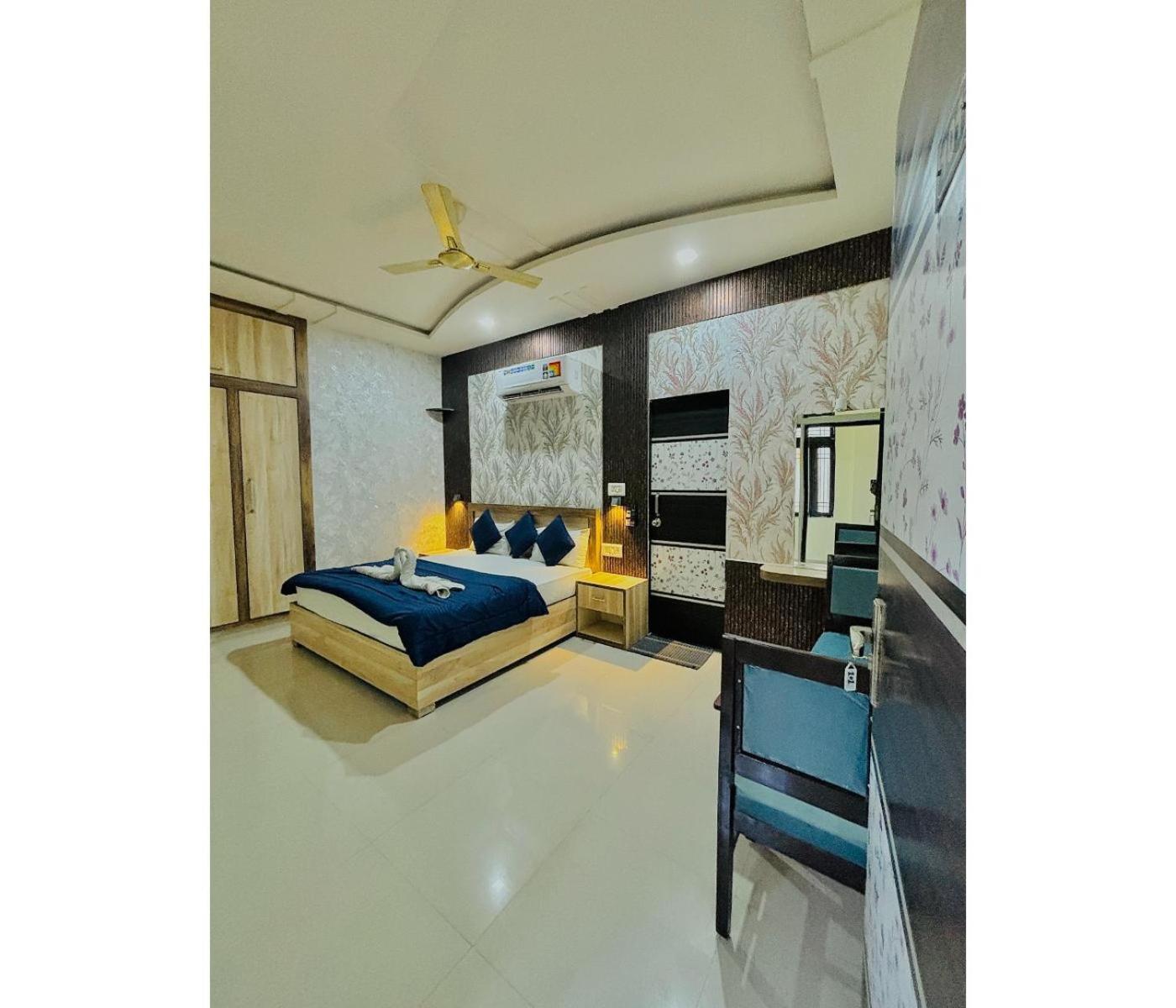 Deluxe Room - Photo 1