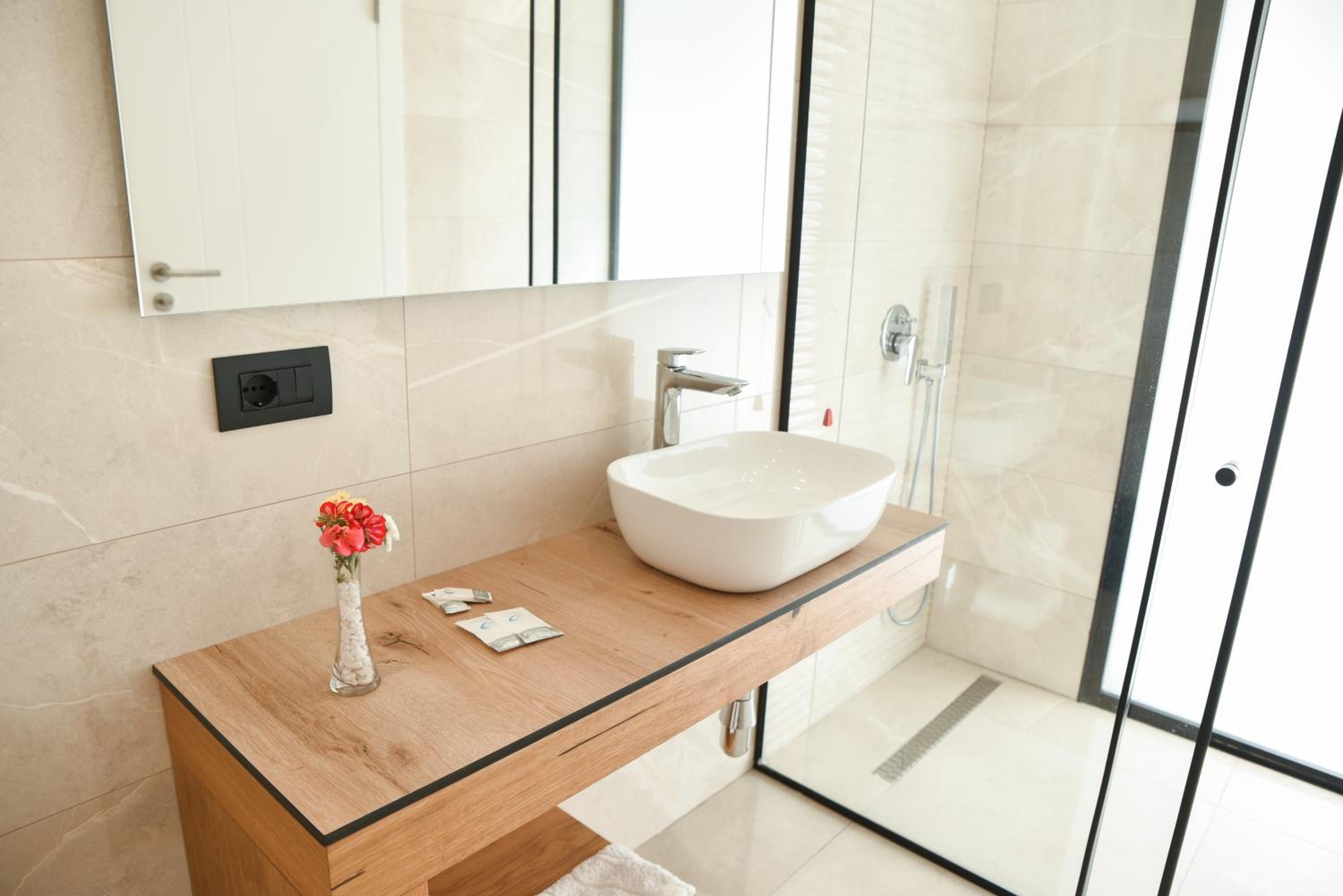 Twin Room with Balcony