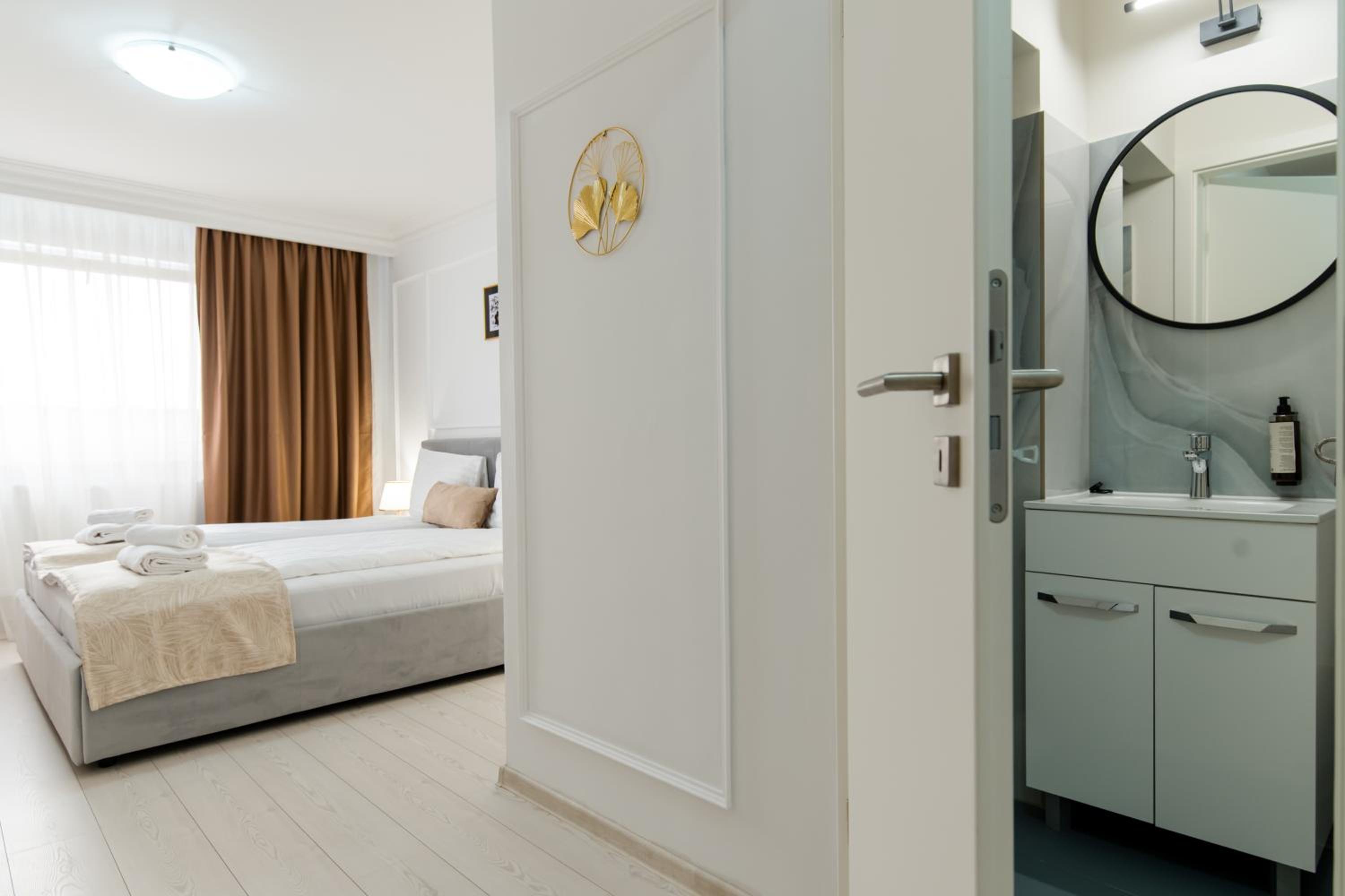 Superior King Room - Photo 54