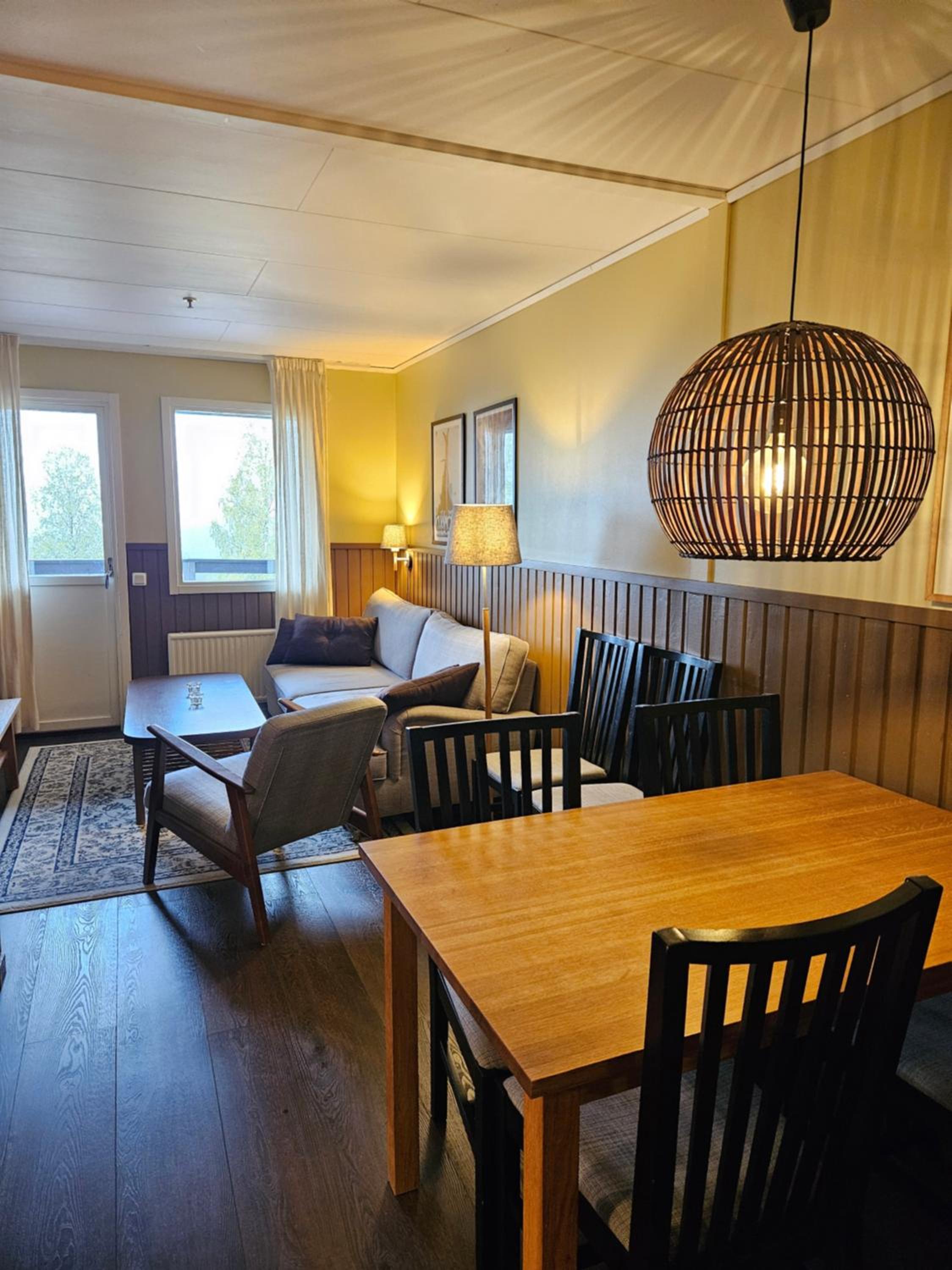 Two-Bedroom Apartment - Photo 3