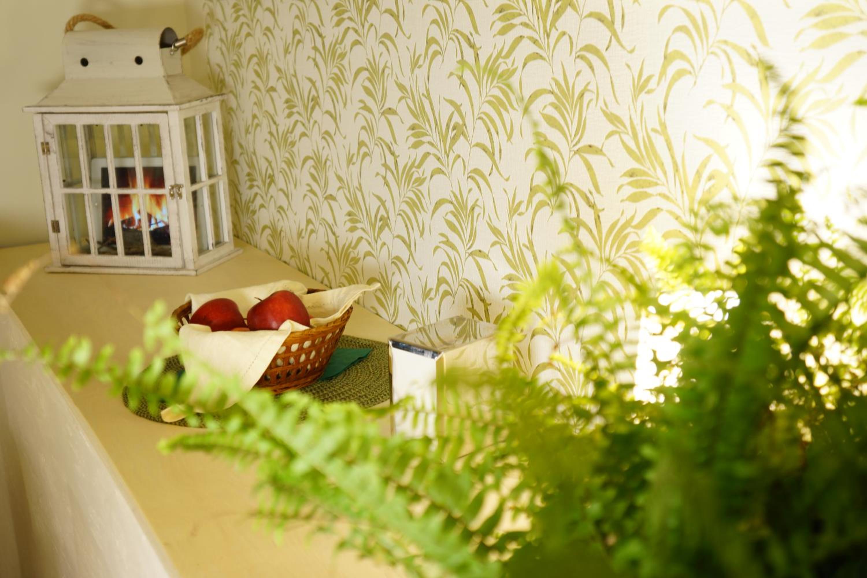 Deluxe Family Suite - Photo 4